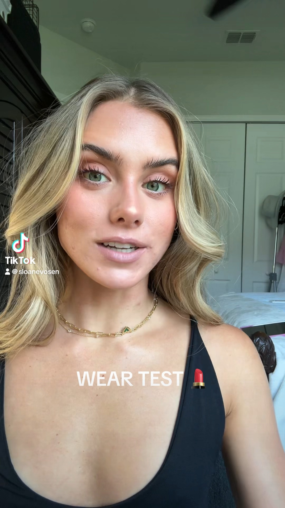 Wonder skin lip liner. This nourishing lip liner provides a 360, full circle approach to lip color. Use it as a liner to define your lips, contour to enhance your natural shape or fill the inside of your lips for a stay-all day lip color base.

Tug-free, lightweight formula locks in place within a minute of application and will give you up to 6 hours (360 minutes)of richly pigmented color that is waterproof, feather-proof, transfer-proof and smudge-proof.

#LTKFindsUnder50 #LTKVideo #LTKBeauty