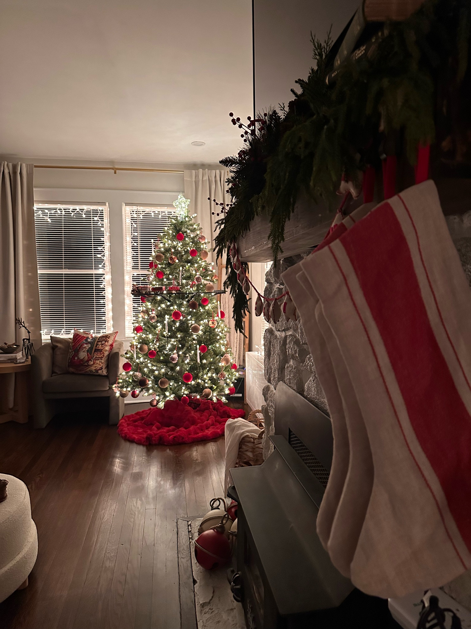 🎄🤎 don’t forget to put Christmas lights on your window this year!!! 

#LTKSeasonal #LTKHome #LTKHoliday