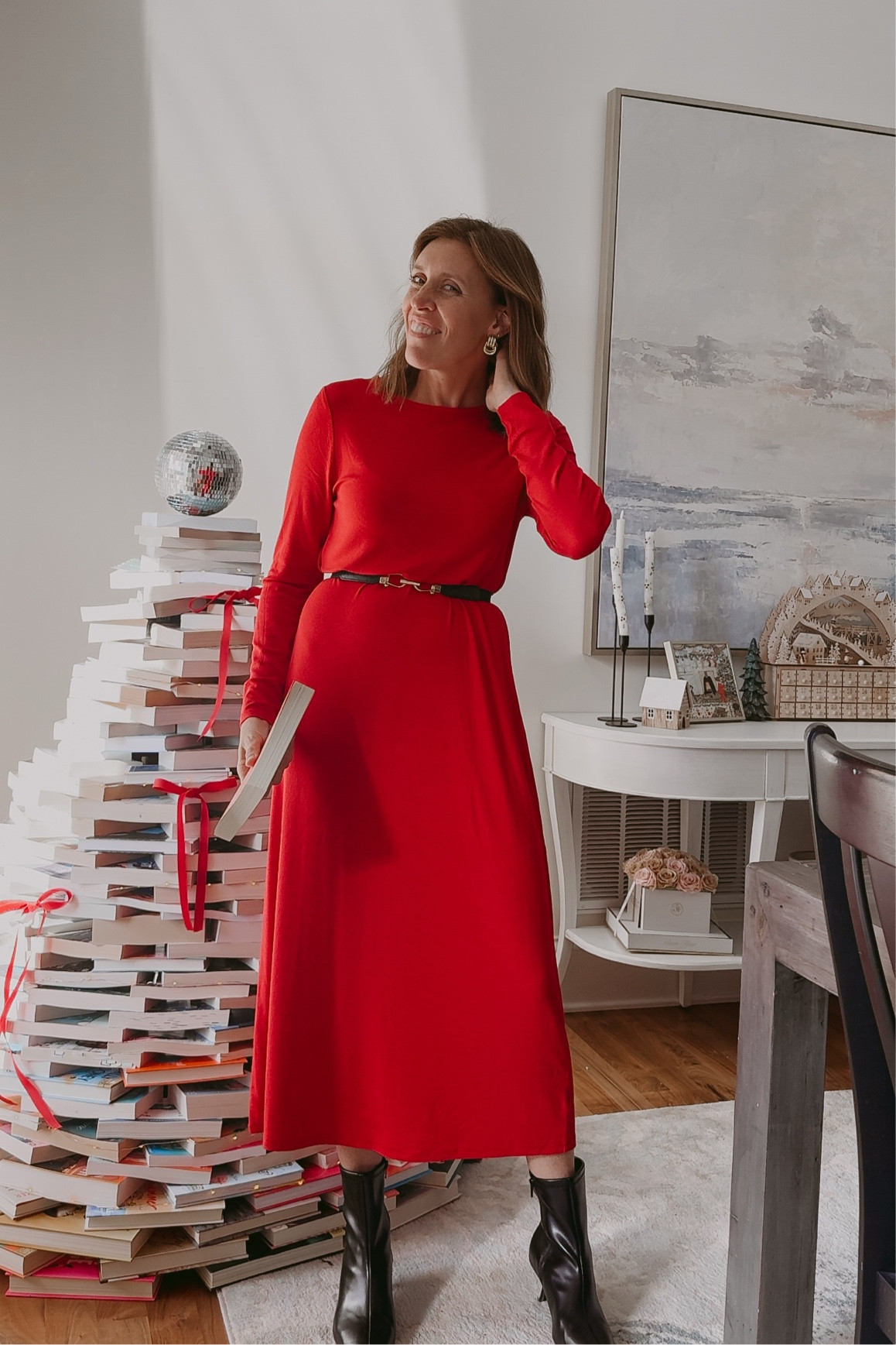 Add a belt to break up a bodycon dress look and completely transforms an outfit! Linked a ton of similar dresses! Holiday looks for less!

#LTKHoliday #LTKStyleTip #LTKParties