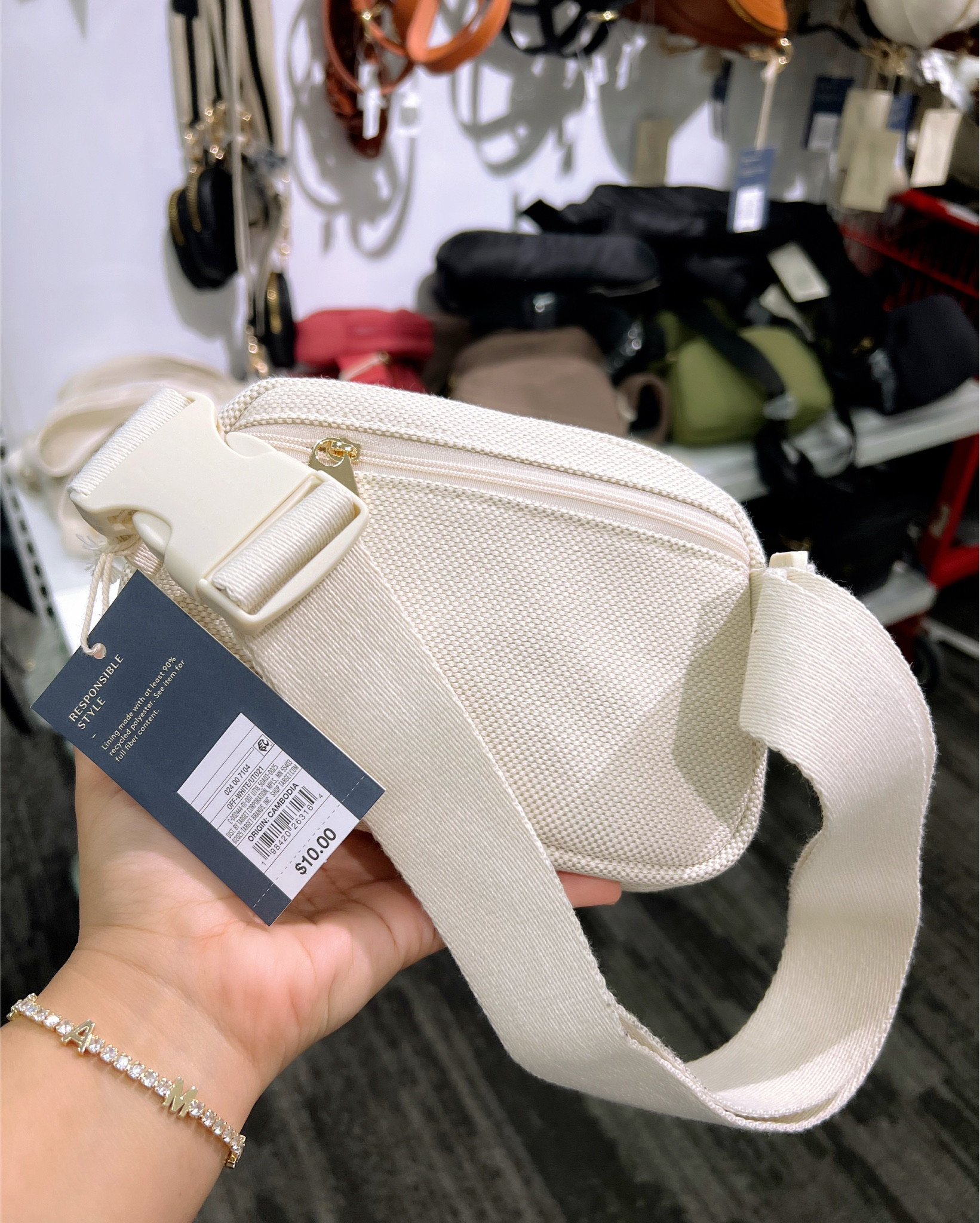 $10! At Target 

#beltbag #crossbody #purse #target #targetstyle #targetfashiom 

#LTKItBag #LTKGiftGuide #LTKStyleTip