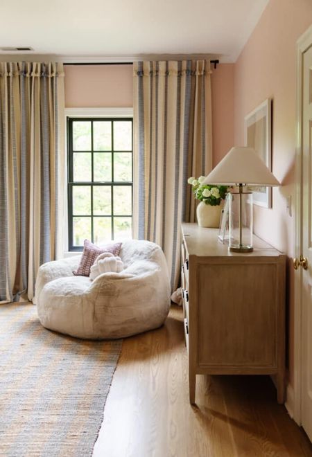 Greta’s Room 🖤

Striped curtains, wood dresser, fur chair, vase, pillows

#LTKSeasonal #LTKhome