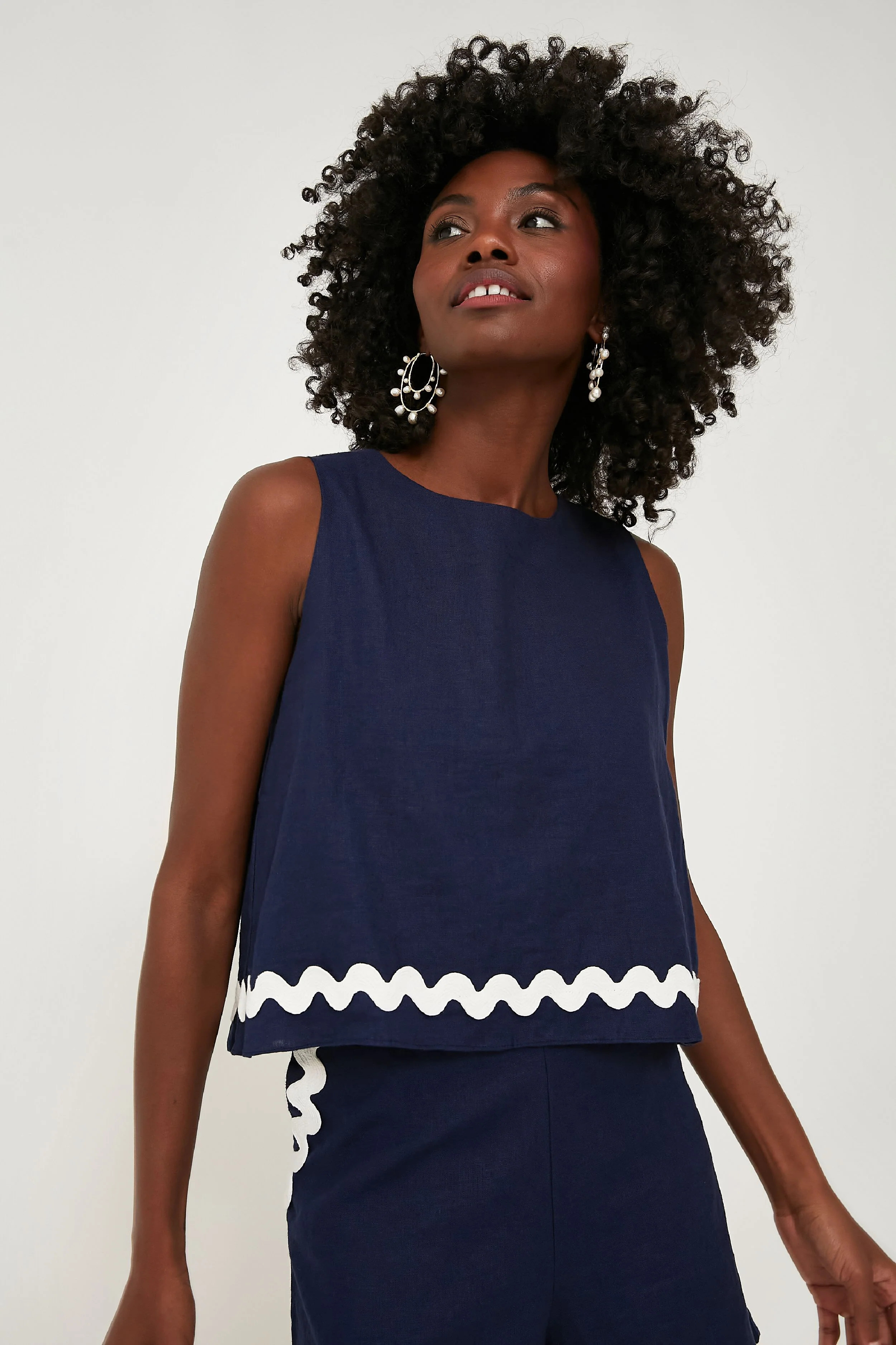 Navy Linen Sleeveless Zip Back Top | Tuckernuck (US)