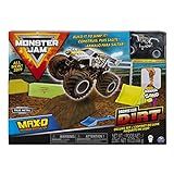 Monster Jam, Max D Monster Dirt Deluxe Set, Featuring 16oz of Monster Dirt and Official 1:64 Scale D | Amazon (US)