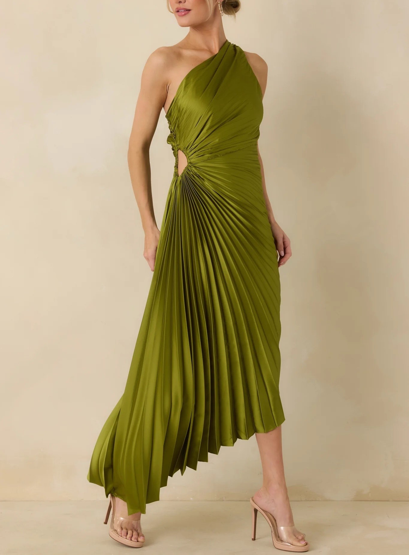 Glam up in this riveting one shoulder dress. The POETIC CHARM OLIVE GREEN ASYMMETRIC ONE SHOULDER MAXI DRESS under $100.

Keywords: One shoulder dress, maxi dress, asymmetrical wedding dress, midi dress, vacation dress, date night outfits, date nights, cocktail party dresses, cocktail party dress, satin dress, garden party dresses, wedding guest, spring wedding guest, wedding guest dress, summer dress, floral print dress, summer wedding guest, two-piece dress 


#LTKWedding #LTKootd #LTKTravel