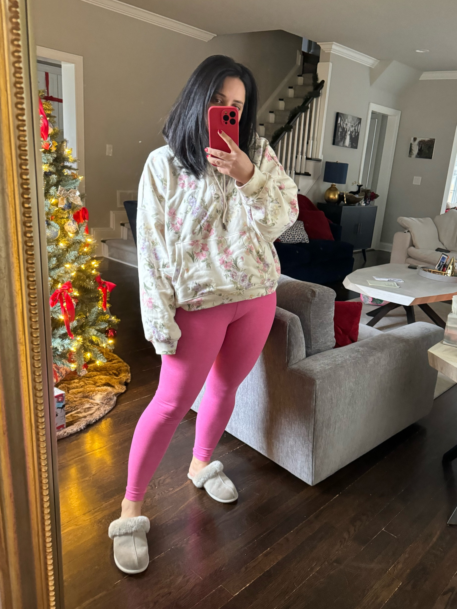 Lazy Sunday fit 

Leggings on sale right now and the softest best leggings ever! I’m in a Large but also wear mediums. 

#LTKstyletip #LTKSeasonal #LTKmidsize