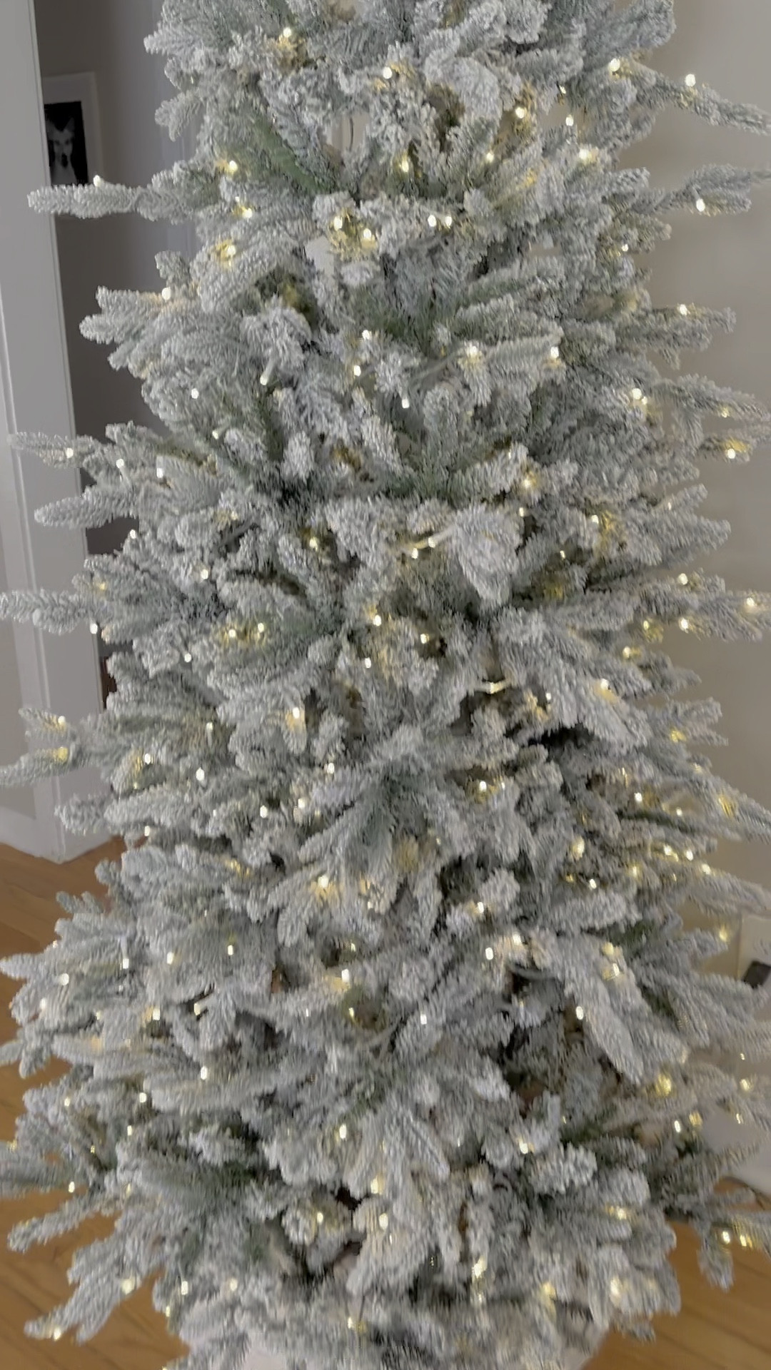 such a beautiful realistic tree and so quick to put upp

#LTKHome #LTKHoliday #LTKSeasonal