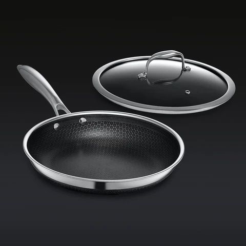 10" HexClad Hybrid Pan with Lid | HexClad Cookware (US)