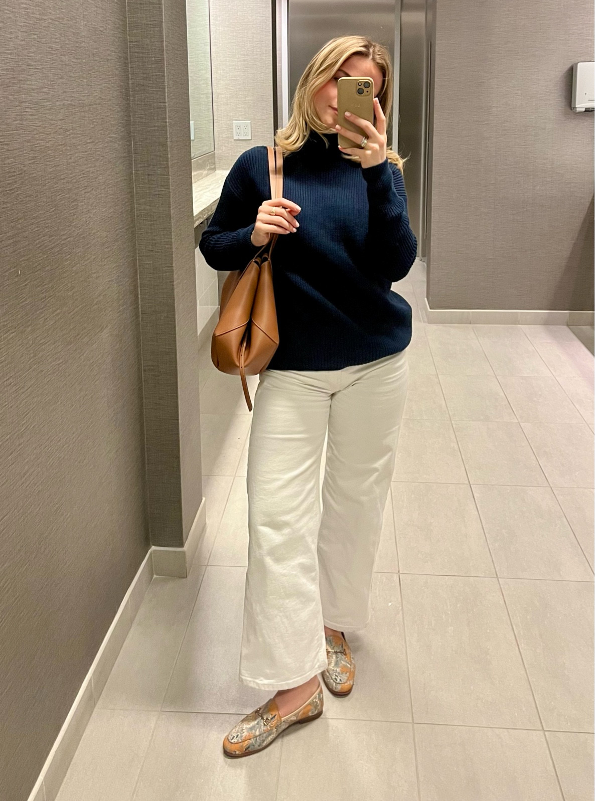 ootd 04/17/24

#LTKfindsunder50 #LTKitbag #LTKfindsunder100