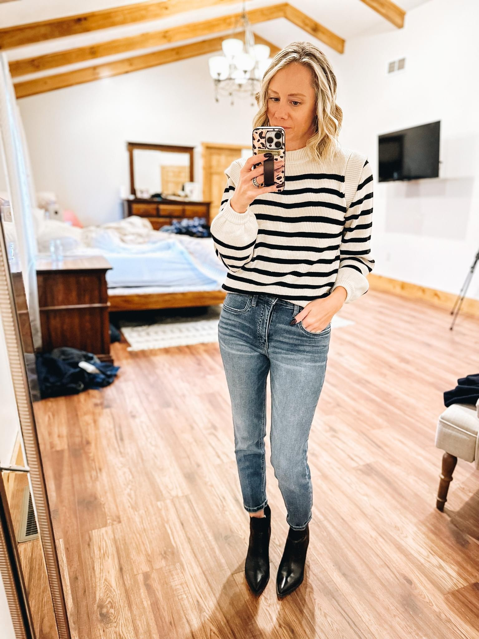 This is such a cute outfit for fall! It’s so cozy and the shoes are so comfortable! 
Fashionablylatemom 
Straight legged jeans 
Sweater 
Fall outfit 
Nordstrom rack black booties 

#LTKSeasonal #LTKshoecrush #LTKstyletip