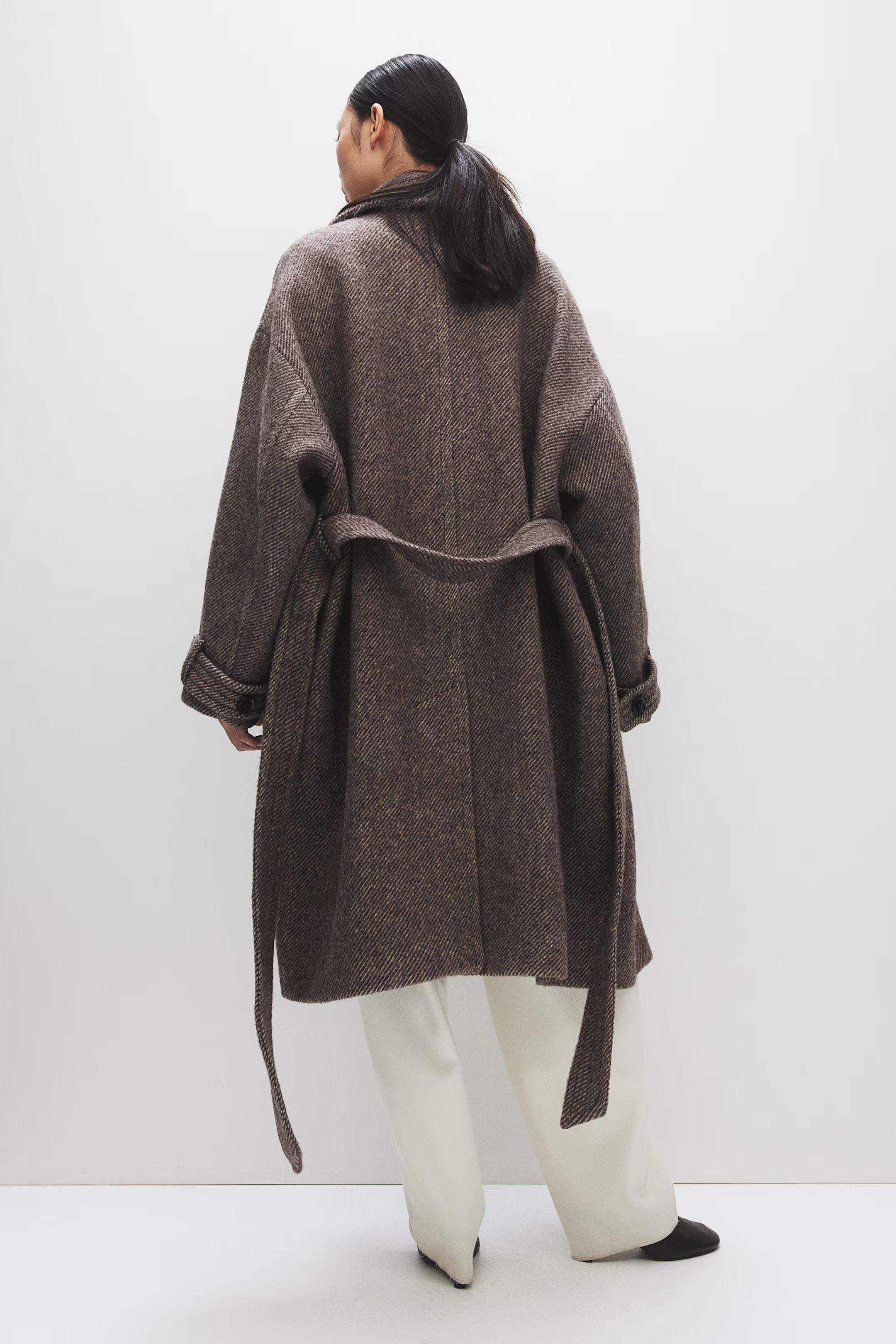Double-breasted wool coat | H&M (UK, MY, IN, SG, PH, TW, HK)
