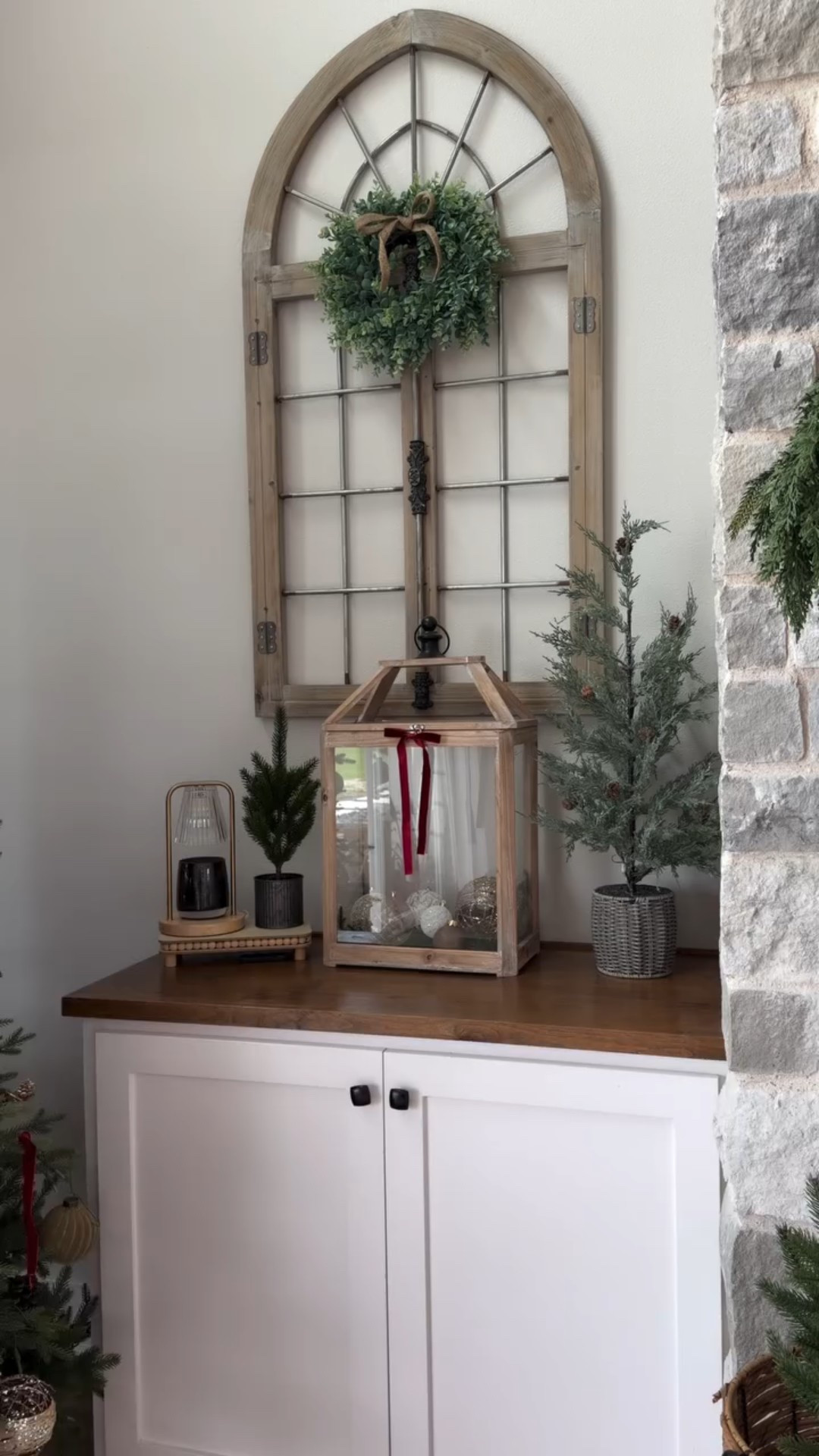 Putting Christmas away and making space for routines again 🤍 Looking forward to slowly resetting our home and easing into the year ahead, one space at a time. 

👉🏻Follow along if you’d like to see me slowly re-organize and declutter our home this month.

#cozyhome
#homereset
#simplelivingathome
#intentionalhome
#slowhome