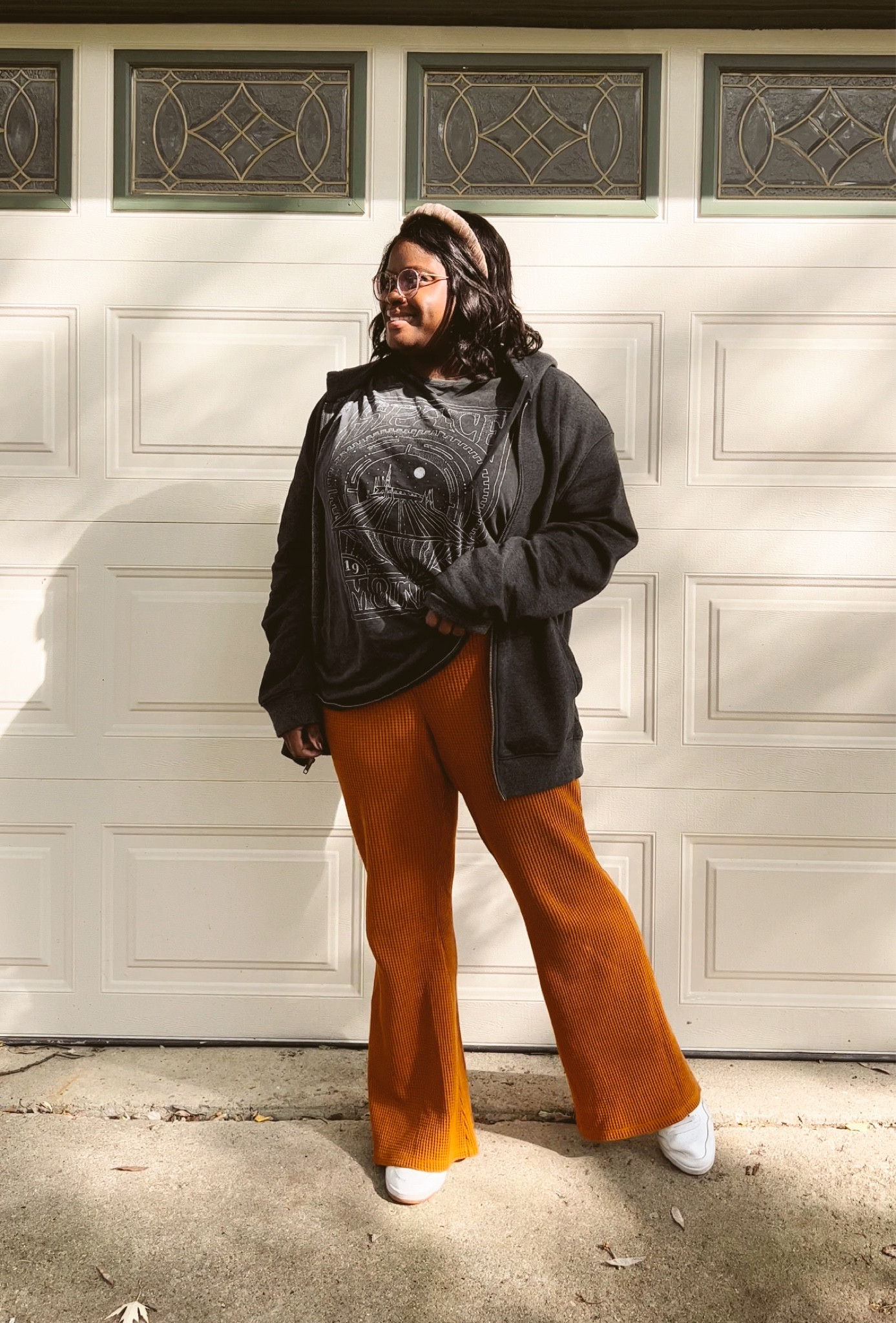 🧡🤎🧡🤎🧡🤎🧡🤎🧡🤎
•
•
•
•
•
•
Pants: Aerie
Tee: Shopsubtledust (IG) 
Sweatshirt: Target
•
•
•
•
•
•
•
#plussize #size16 #blackcreator #aerie #disneystyle #casualfall #comfy 

#LTKSeasonal #LTKunder50 #LTKstyletip