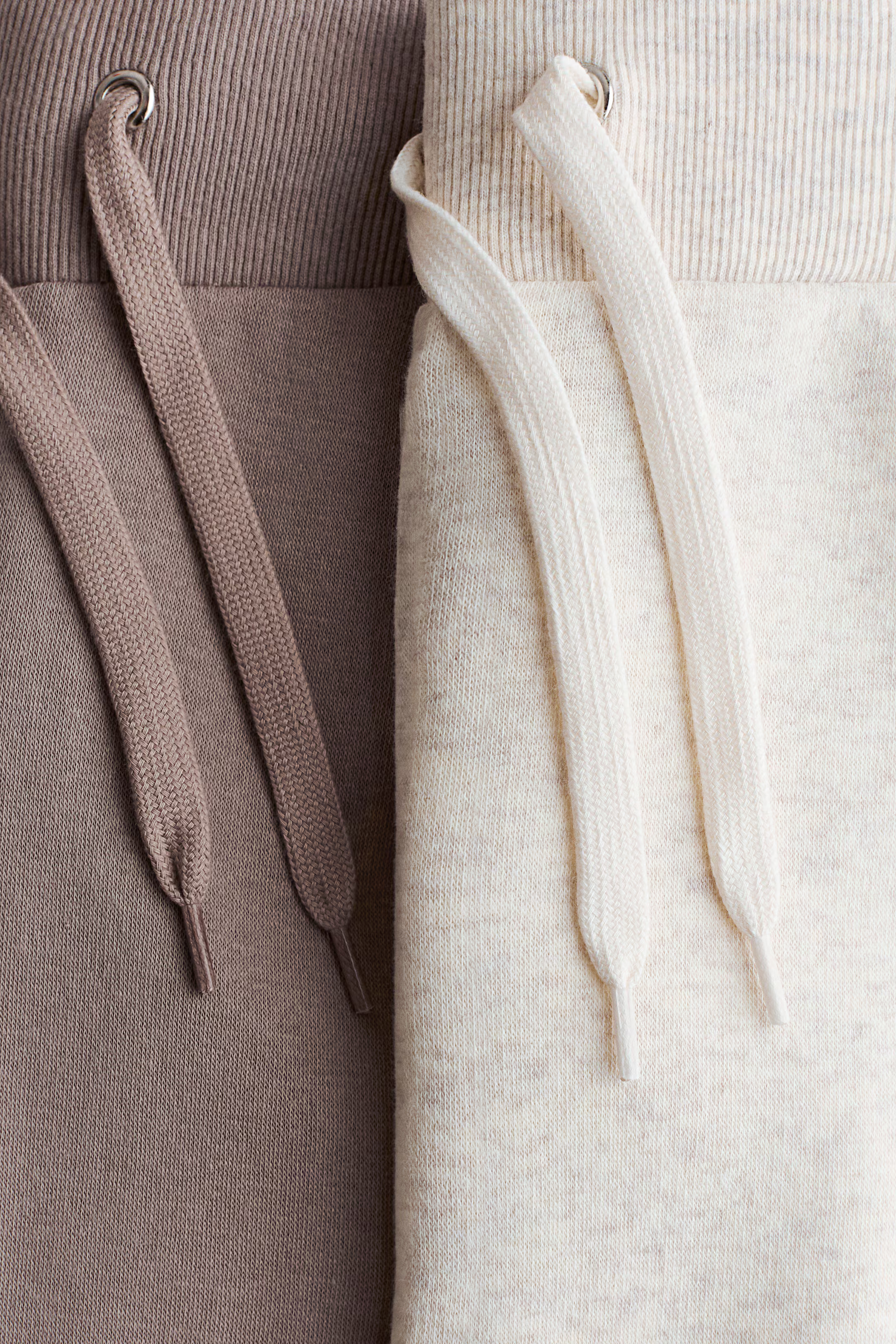 2-pack flared sweatshirt joggers | H&M (UK, MY, IN, SG, PH, TW, HK)