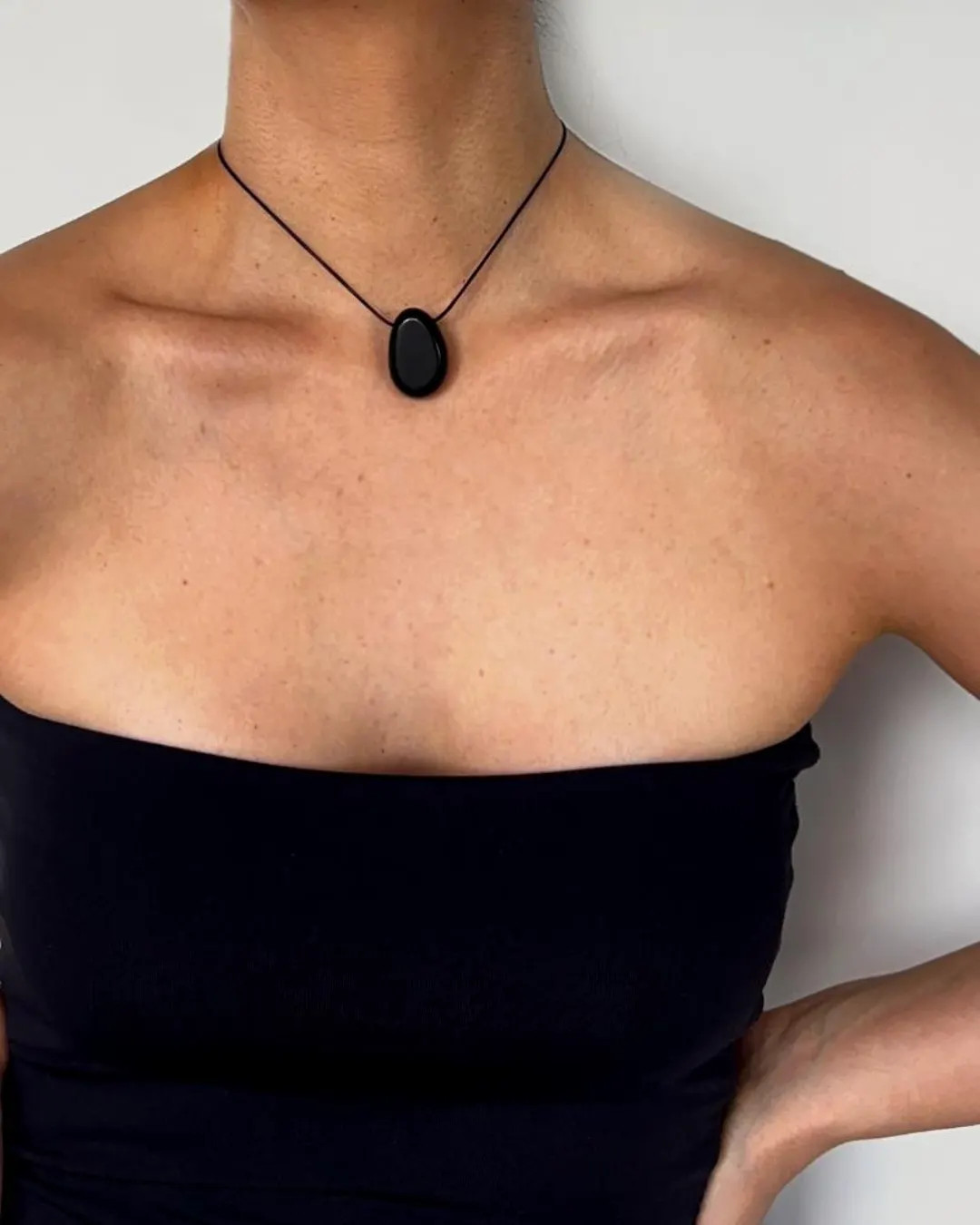 Long Adjustable Stone Pendant Necklace – Black, Red or Quartz Egg - Cord Choker | Etsy (US)