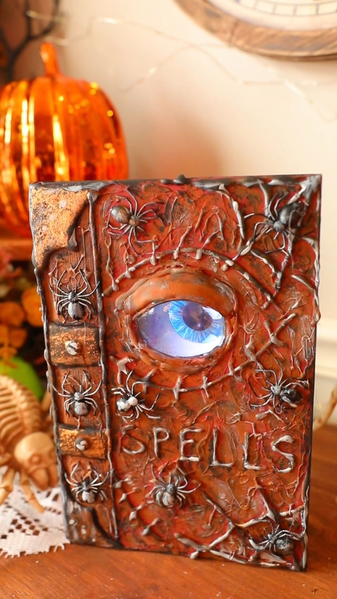 Realistic Spell Book DIY

#LTKHalloween #LTKVideo #LTKhome