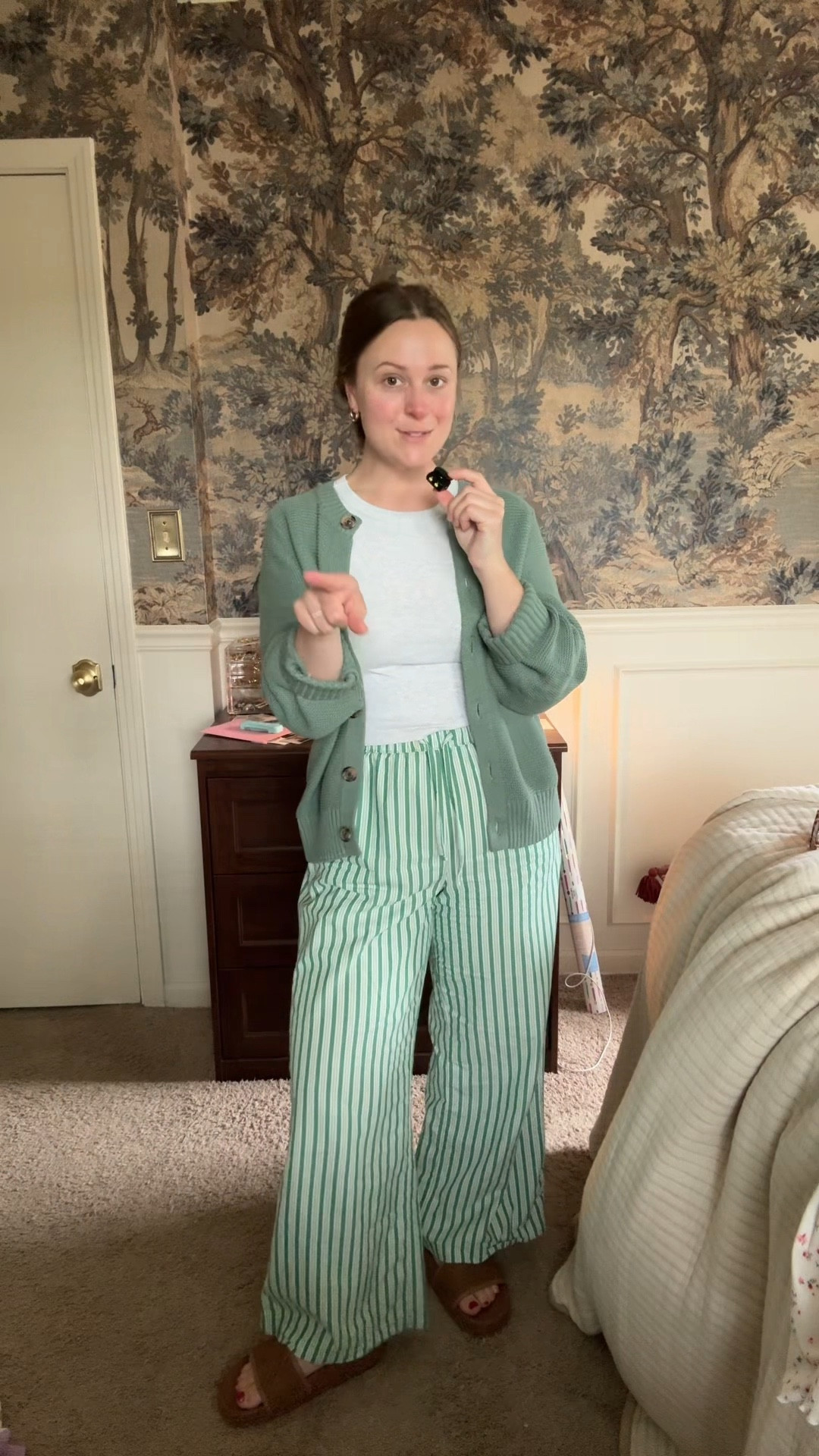Pants are a size small, cardigan is a size large! 

#LTKootd #LTKSaleAlert #LTKmomlife