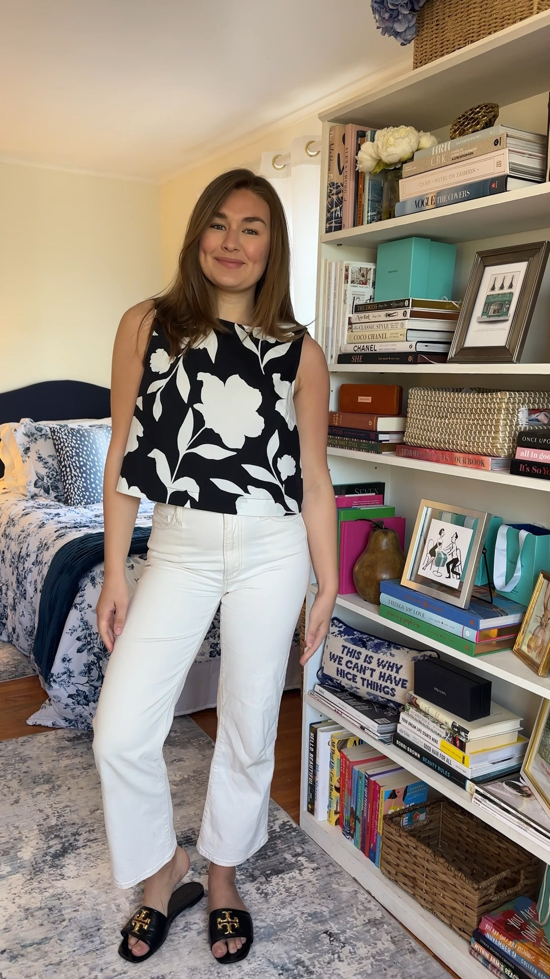 The Target and Kate Spade collab had so many goodies! What did you buy from the collection? 🖤🤍


#LTKStyleTip #LTKFindsUnder100 #LTKWatchNow