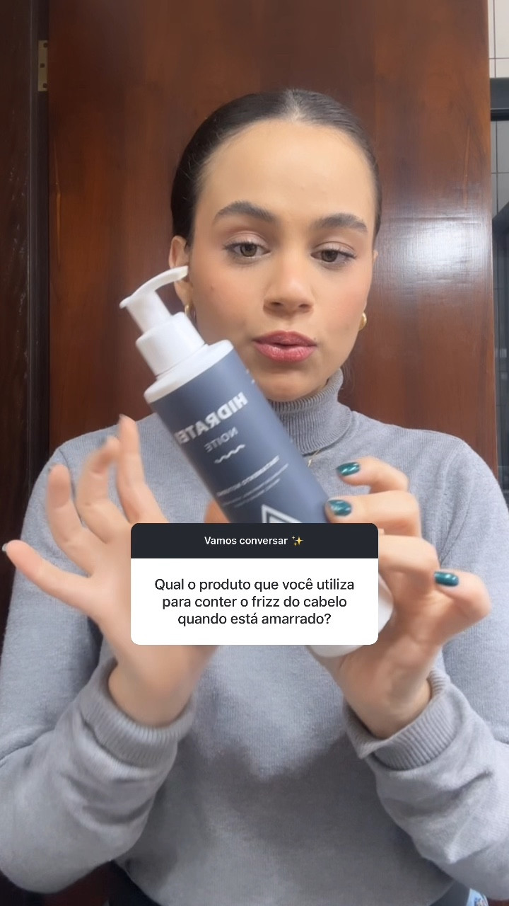 Além da gelatina da Salon line, o que eu mais amo e recomendo são proteínas ou tratamentos noturnos. E o bom é que com esses produtos você já vai está tratando o cabelo, e não fica com aquele aspecto de gel. 

Outro produto que nunca usei, mas acho que vale a pena vocês testarem é o Xô frizz da Forever Liss (tanto o “rímel” quanto a umectação noturna)

Vocês podem usar um spray multifuncional também (gosto do da Braé e o da Hidratei). 

E por último passaria um óleo capilar também, mas esse já não segura tanto, tanto que ir reaplicando ao longo do dia. 

🚨 A linha Xo Frizz da Forever Liss está na promoção, e no site da Braé vocês tem 30% off com o cupom ERIKAMENESES (não cumulativo com outras promoções, válido até o dia 30/06!!)

#LTKbrasil #LTKsale #LTKbeauty