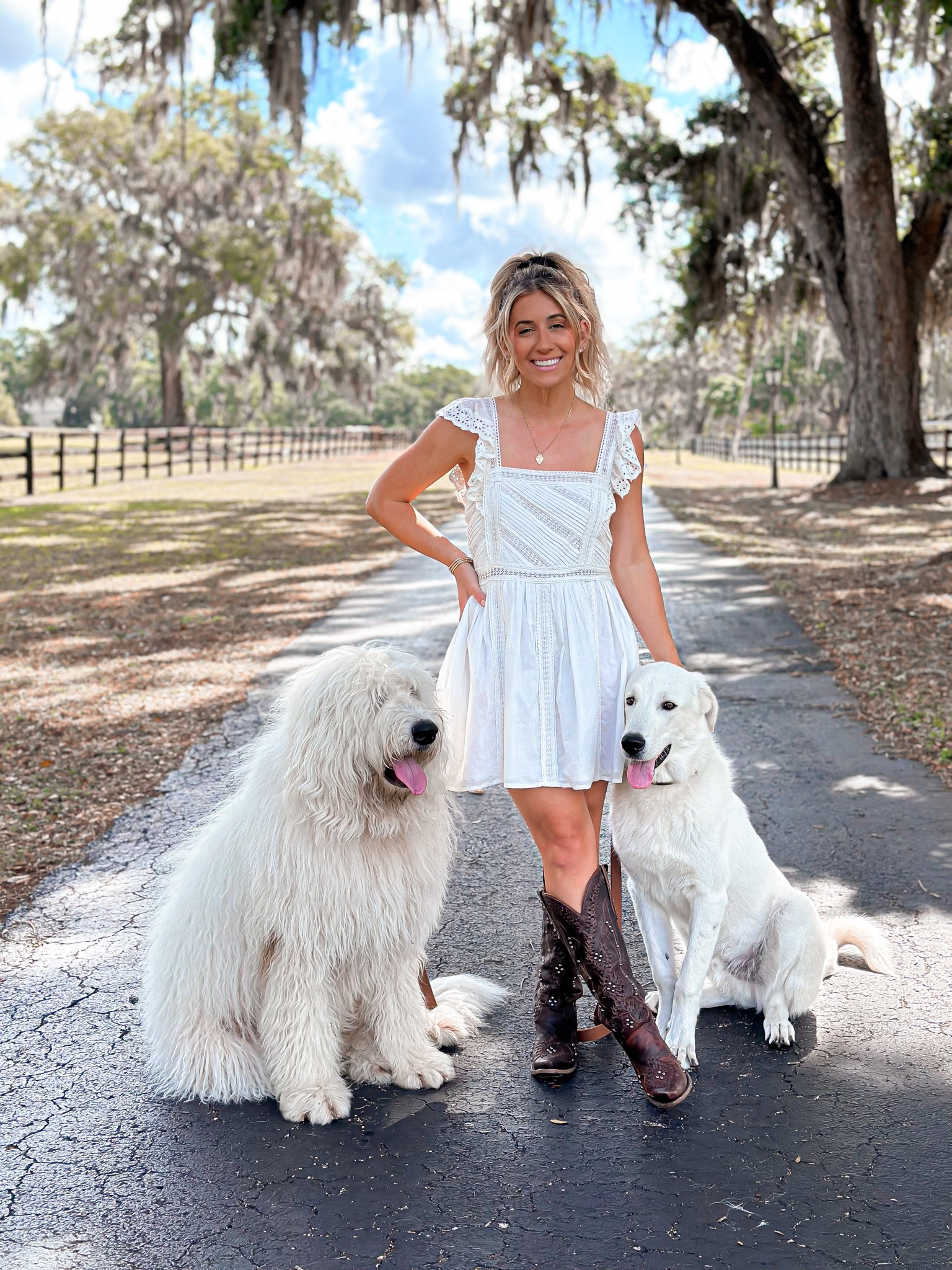 White dress size xs
Lane boots sold out



#LTKsalealert #LTKshoecrush #LTKunder100