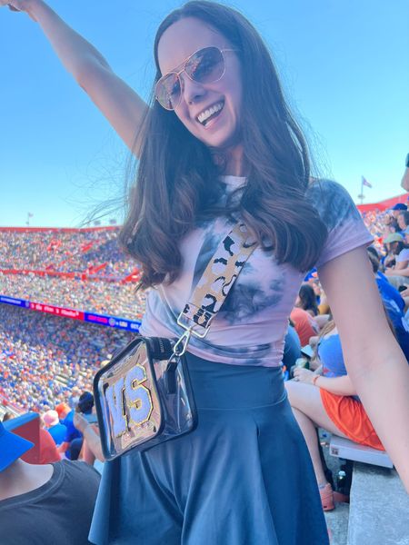 Today I ventured into “The Swamp” to cheer on the other Orange AKA the @uflorida Gators! I love that they play Tom Petty every game. “Won’t Back Down” is my fav. I’m obsessed with this stadium bag with varsity letter from @the.and.me on @etsy. Shop my fav #gameday bags. #Etsy #CollegeFootball #GameDayStyle #FloridaGirl 

#LTKitbag #LTKSeasonal #LTKsalealert
