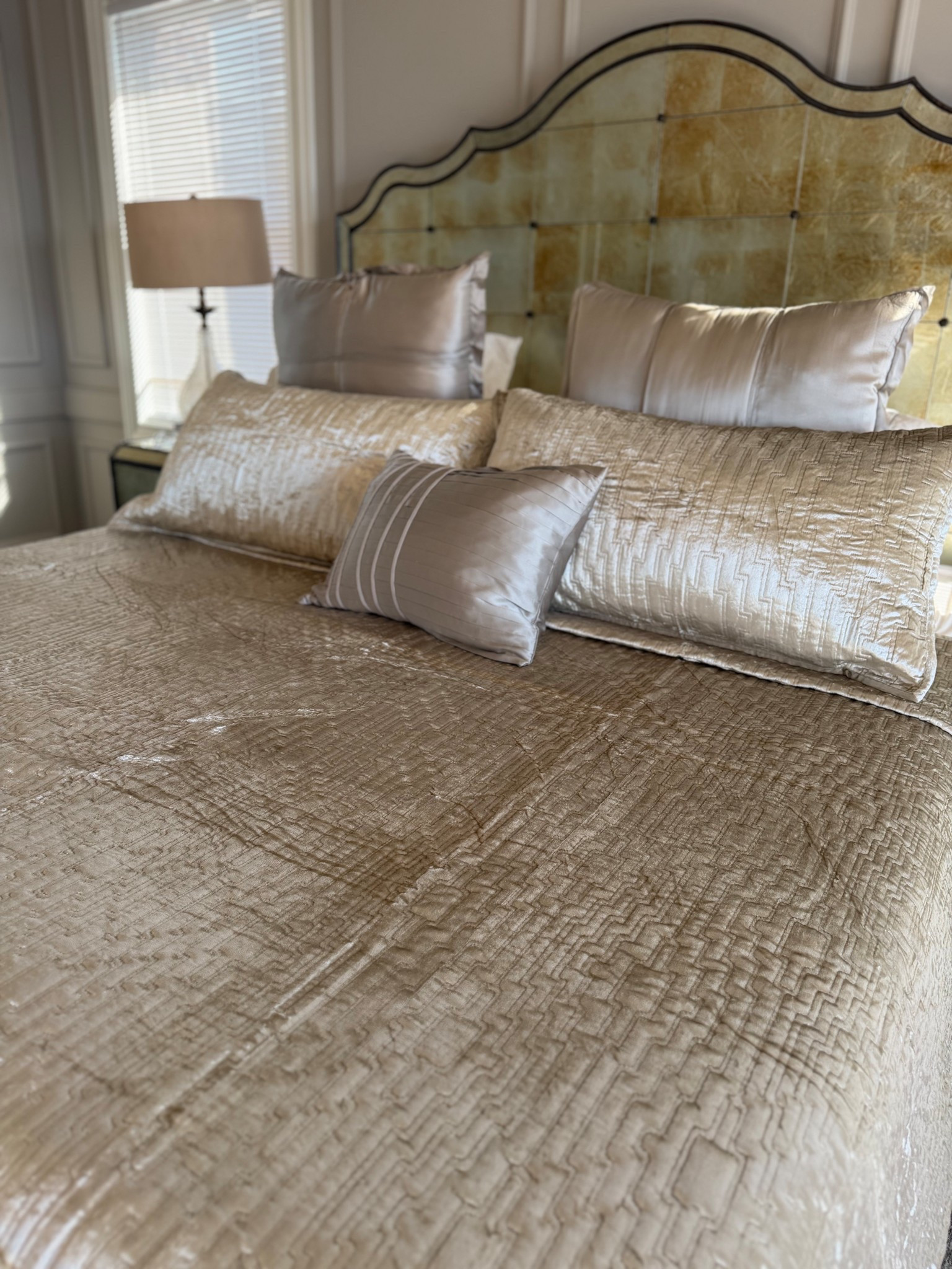 Spring #beddingrefresh #ltkhome

#LTKSpringSale #LTKdayinmylife #LTKSeasonal