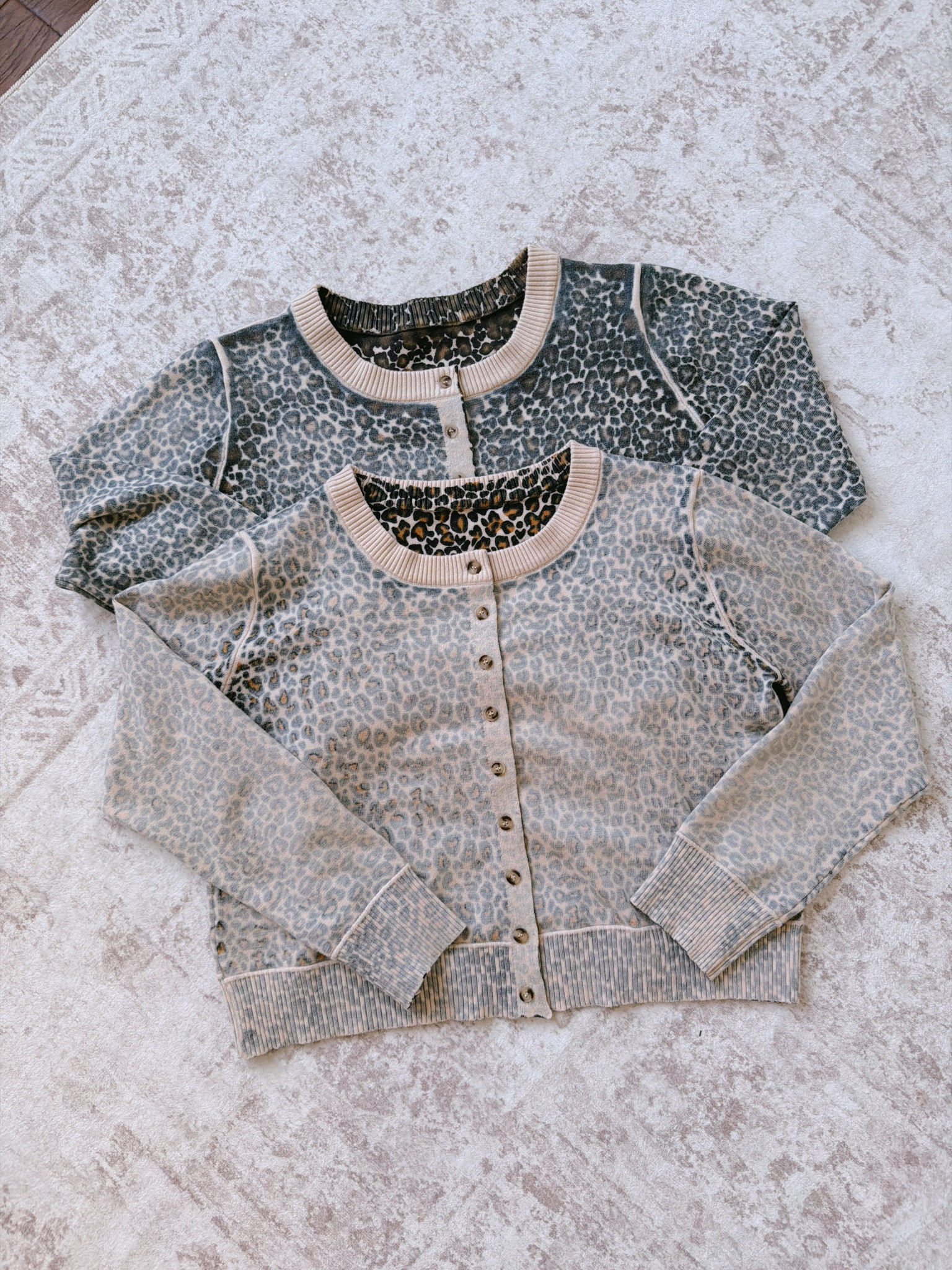 Obsessed with these leopard sweaters.. giving free people vibes for way less.  

 #LTKSaleAlert #LTKMidsize #LTKFindsUnder50