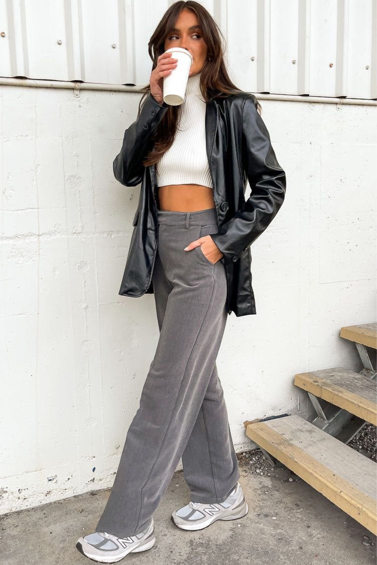 Work Outfit

Winter work outfit, winter outfit, work outfit pants, women work outfit, business casual outfit, Amanda High Waisted Tailored Pant in Ash, Ribbed Tank Top, White Turtleneck Sweater, The Camillei Jacket in Black

#LTKstyletip #LTKU #LTKworkwear