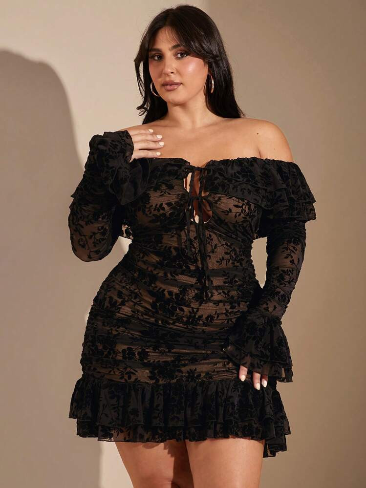 SHEIN BAE Plus Size Women's Romantic Sweet Sexy Party Strench Flocked Mesh Ruffle Off Shoulder Mini Ruched Dress, Halloween Party | SHEIN