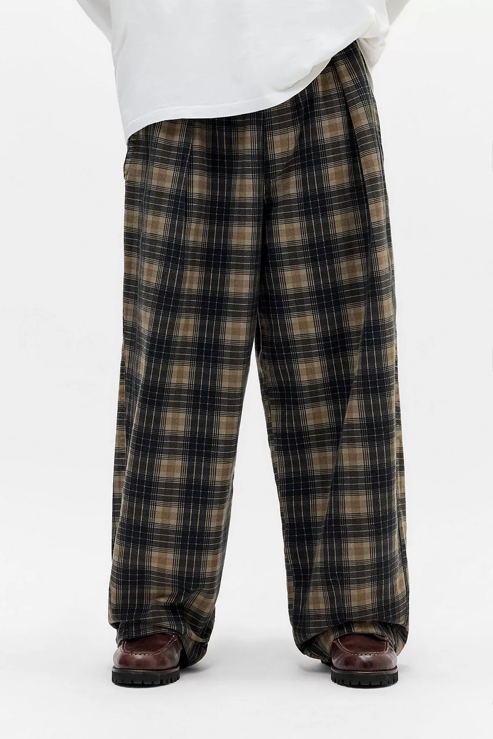 BDG Brown Check Bobbi Cocoon Trousers | Urban Outfitters UK