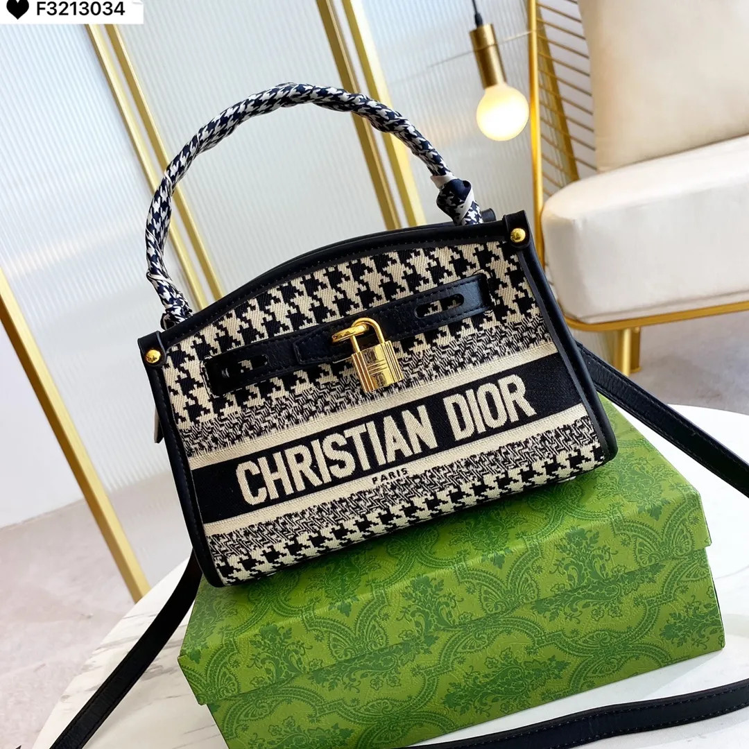 Designer Bags Gucci Dior Louis Vuitton Portable Postman'S Bag Woman Luxurious Bags Shoulder Messe... | DHGate