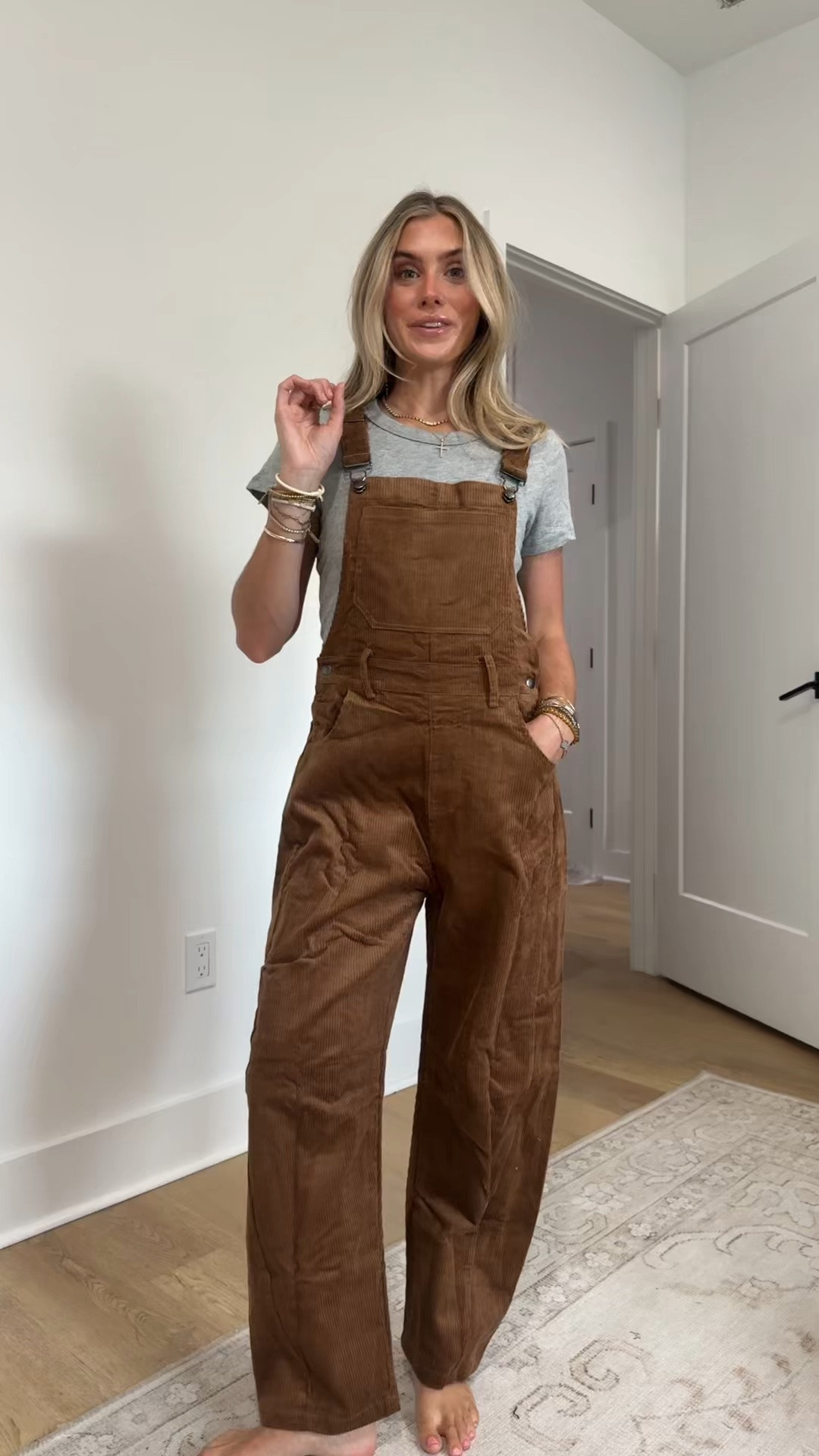 Amazon size XS Corduroy Overalls for Women Barrel Wide Leg Bib Jumpsuit with Pockets
Barrel Overalls Women Sleeveless Adjustable Straps Jumpsuit Quality Corduroy Handy Pockets Fall Winter Jumpsuits Casual

#LTKootd #LTKSaleAlert #LTKSeasonal
