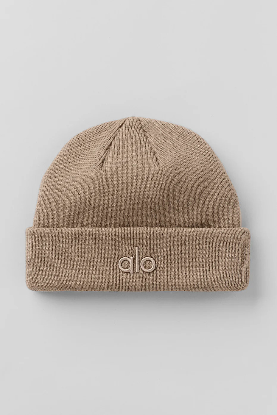 ALO | Notable Beanie Hat in Gravel Beige | Alo Yoga (US)