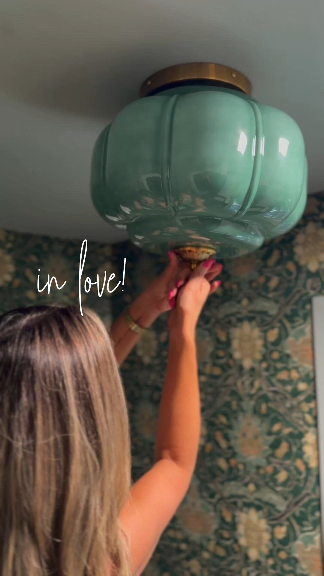 Bathroom Details 💚 

#LTKOver40 #LTKdayinmylife #LTKHome