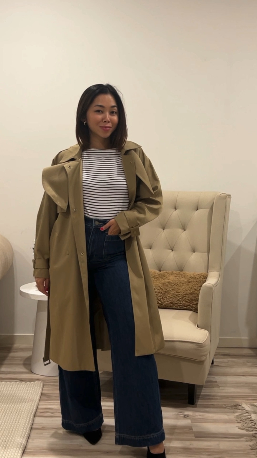 A classic striped top + trench coat 🤌🏻 Can’t go wrong with the classics! 



#LTKSeasonal #LTKfindsunder100 #LTKaustralia