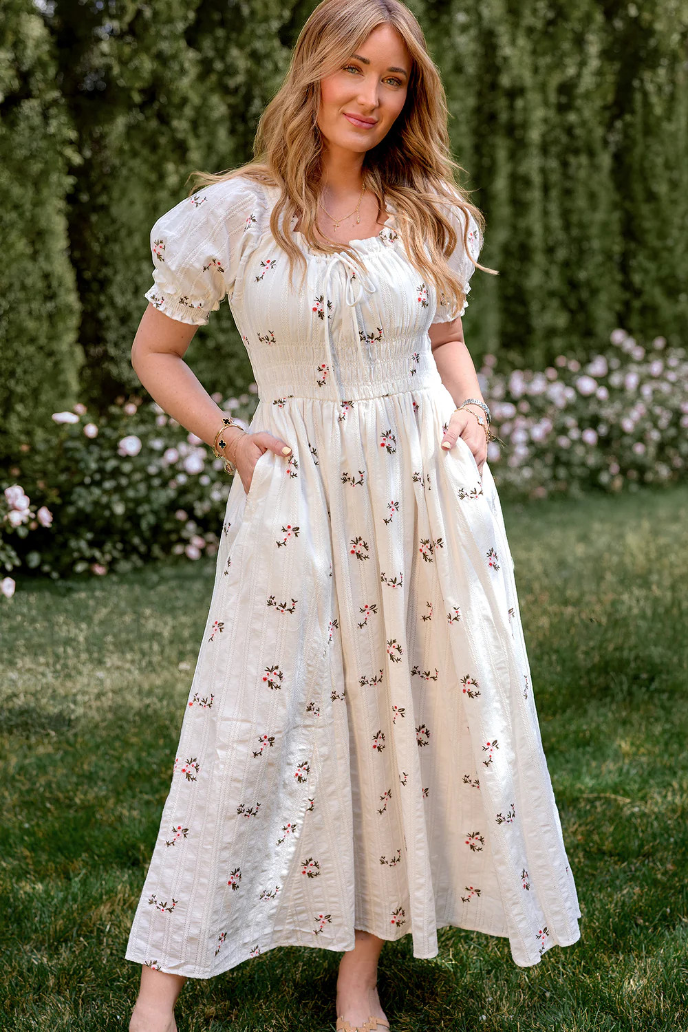 Jessie Dress in Ditsy Embroidery | Ivy City Co