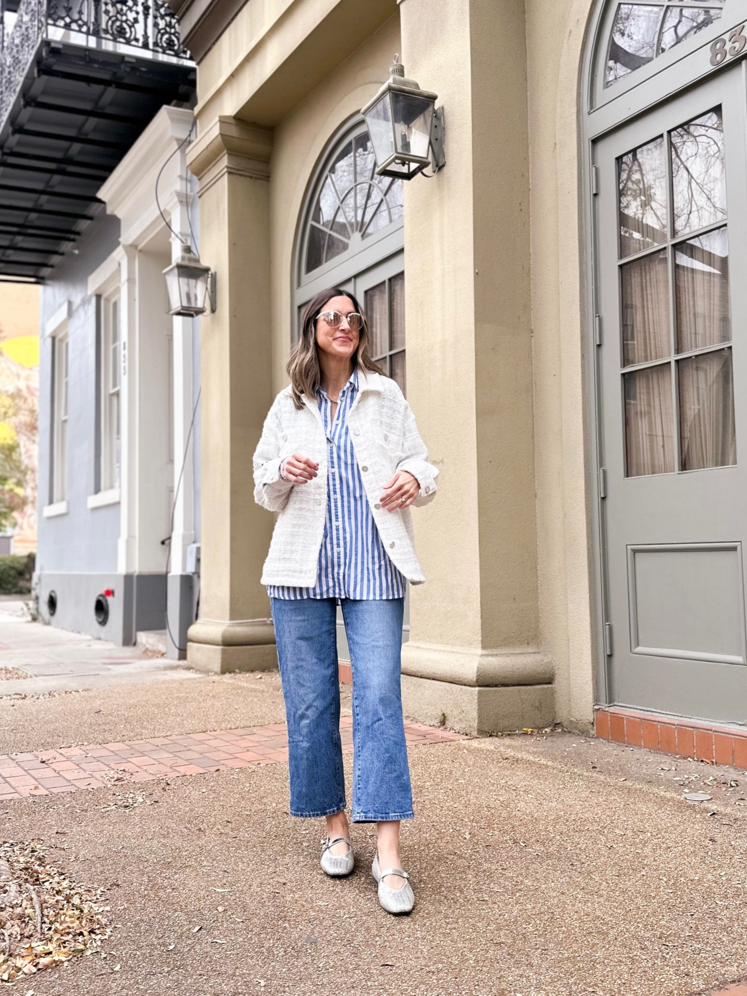 Madewell button down on sale! Wearing XXS. Madewell perfect vintage jeans on sale. I size down one size in Madewell denim  

#LTKshoecrush #LTKfindsunder100