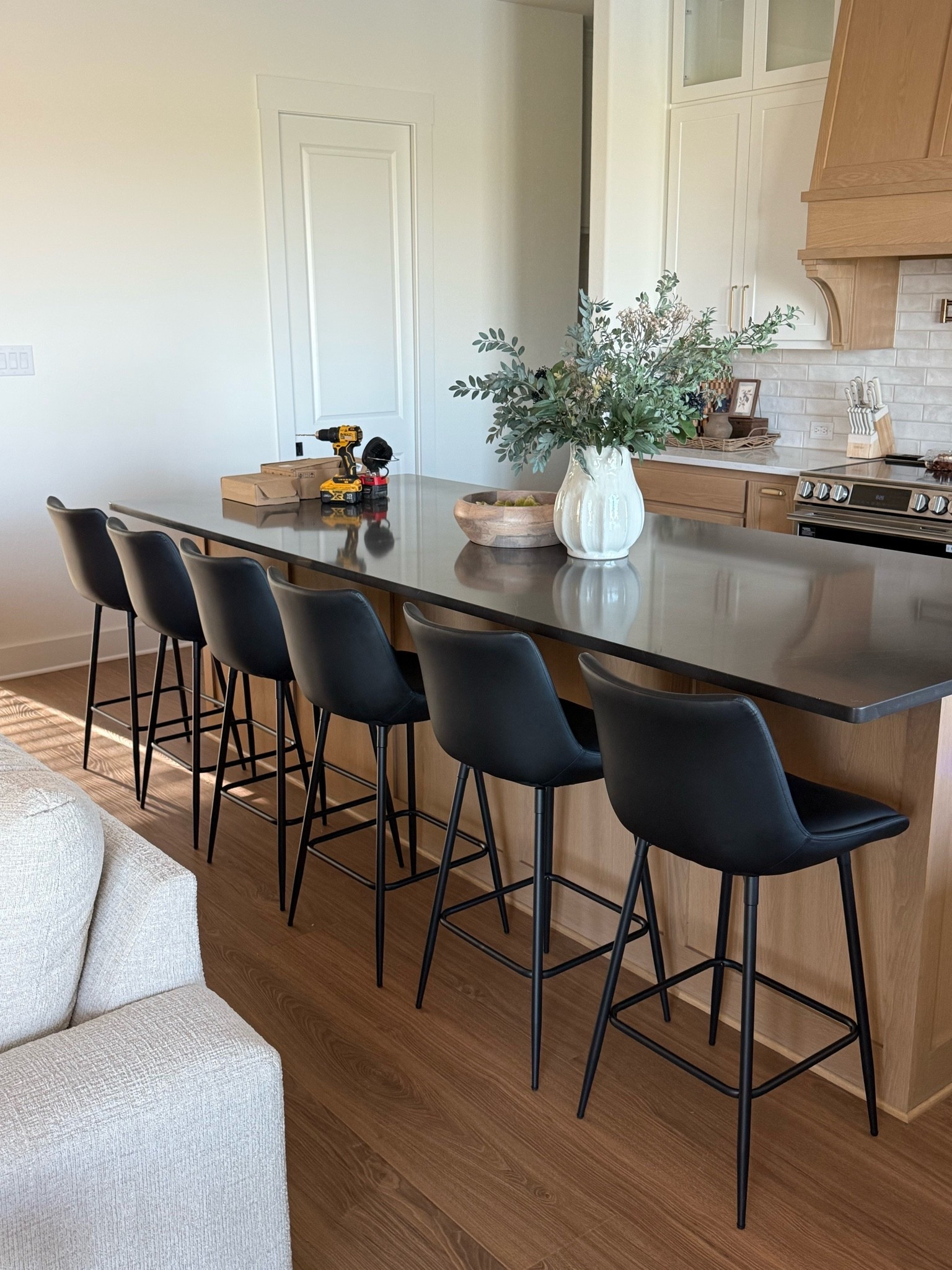 BAR STOOLS

#LTKHome #LTKvlog
