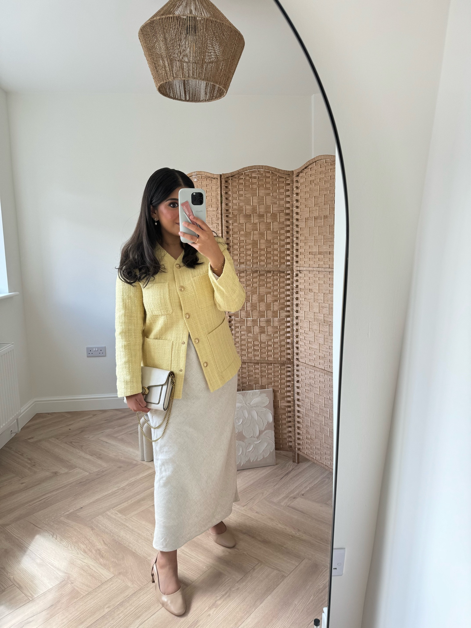 spring outfit 🍋☀️

- size 10 in the linen skirt 

#LTKfindsunder50 #LTKstyletip #LTKSeasonal