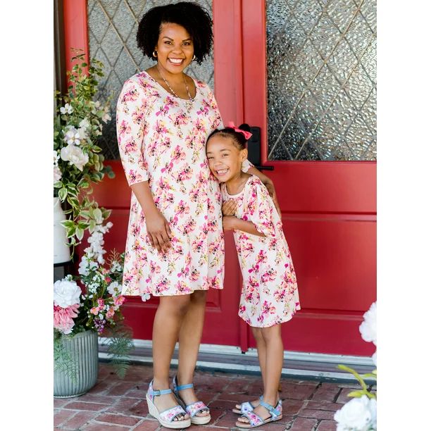 The Pioneer Woman Mommy and Me Baby and Toddler Girls Round Neck Puff Sleeve Dress, Sizes 12M-6X | Walmart (US)
