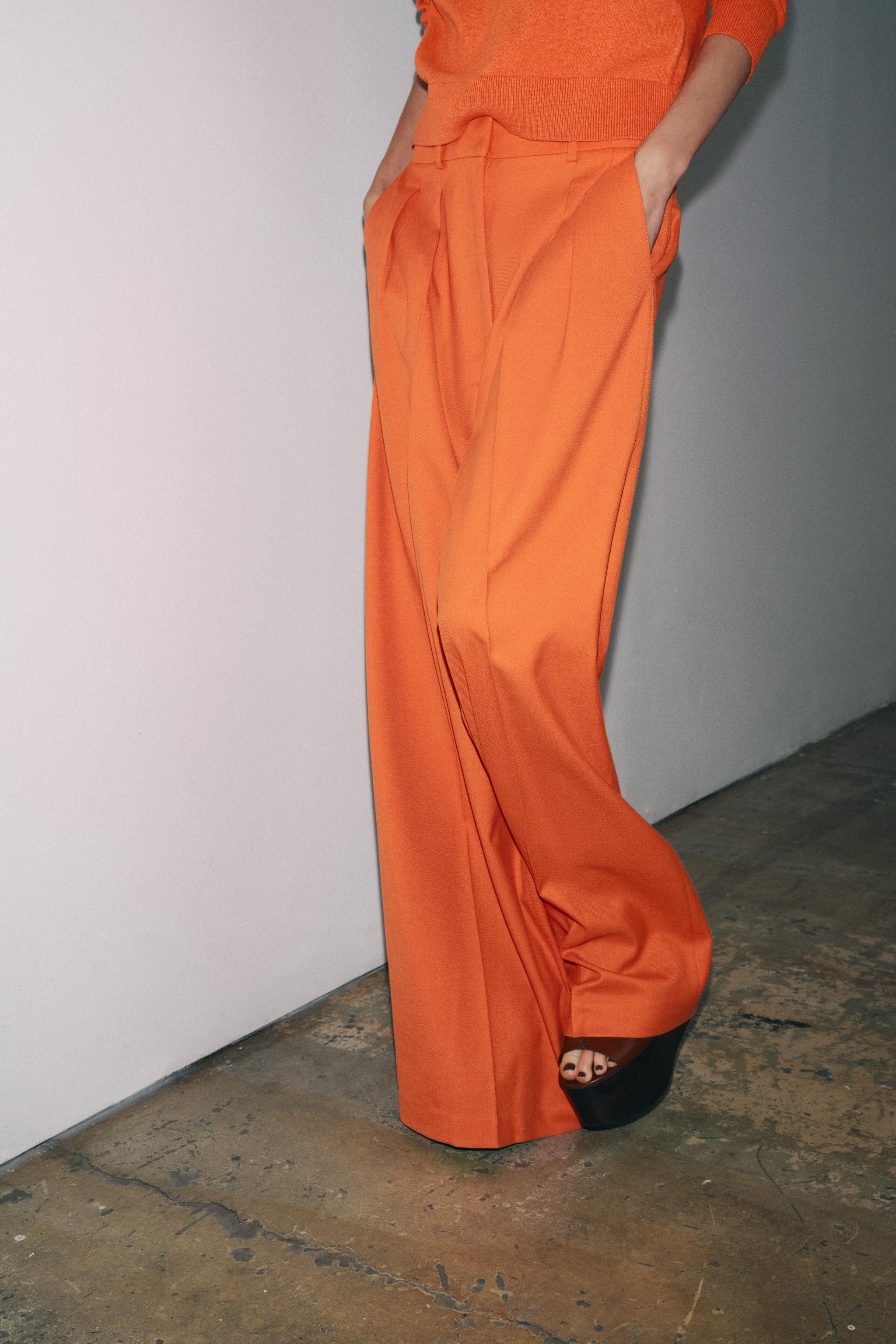 ZW COLLECTION WIDE LEG PLEATED PANTS | Zara DE