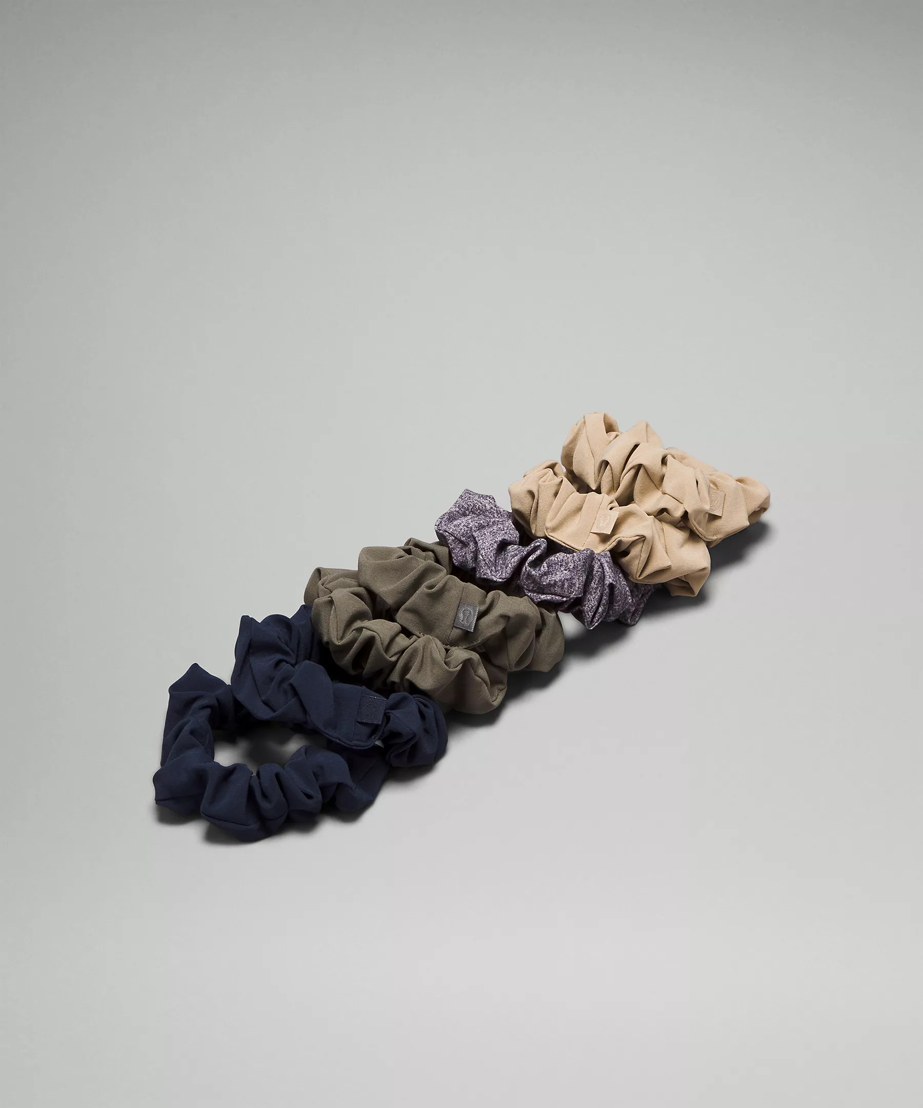 Uplifting Scrunchies *7 Pack | Women's Accessories | lululemon | Lululemon (US)