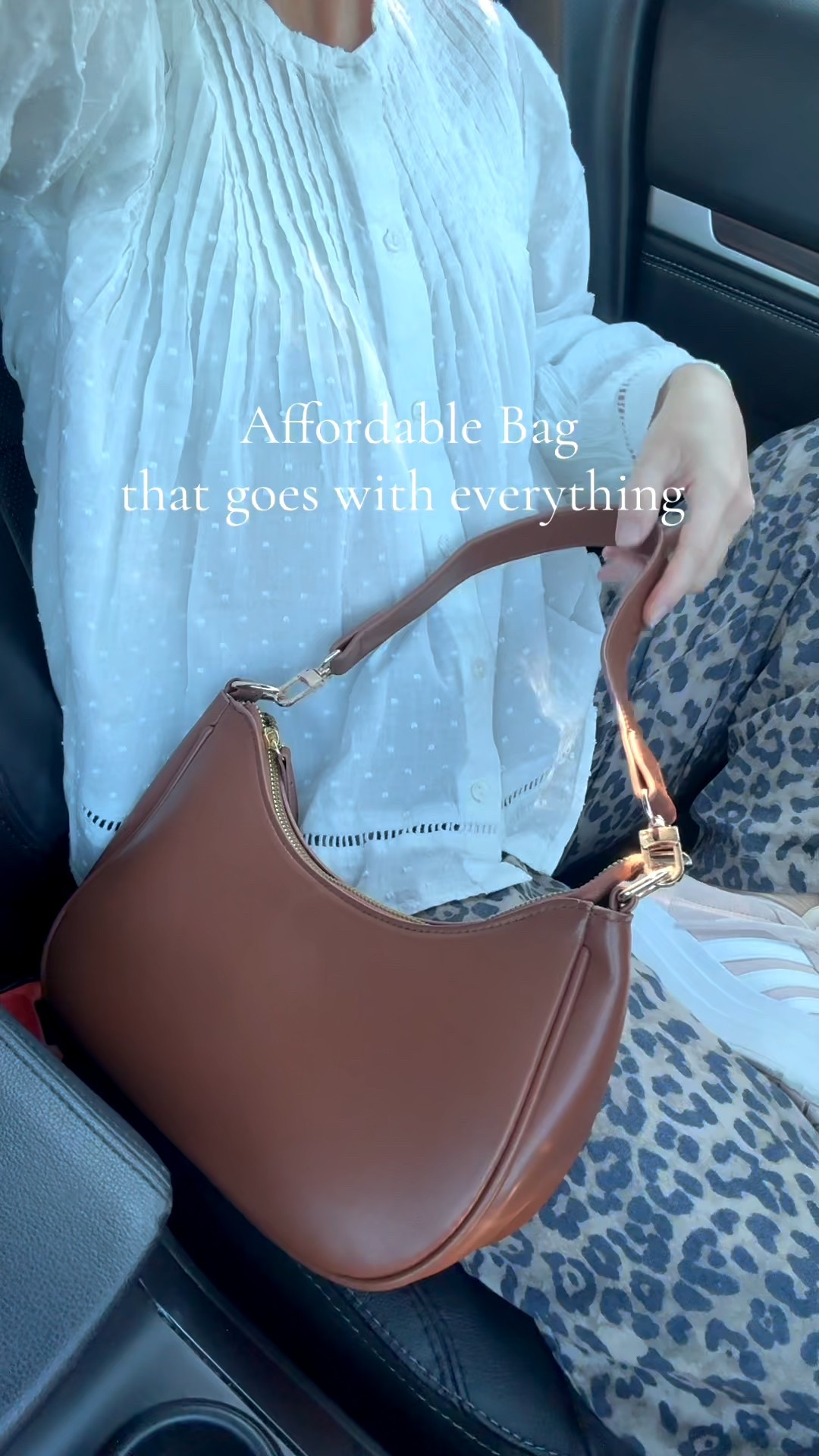 Perfect everyday bag. Need red for the holidays! 

#LTKStyleTip #LTKGiftGuide #LTKItBag