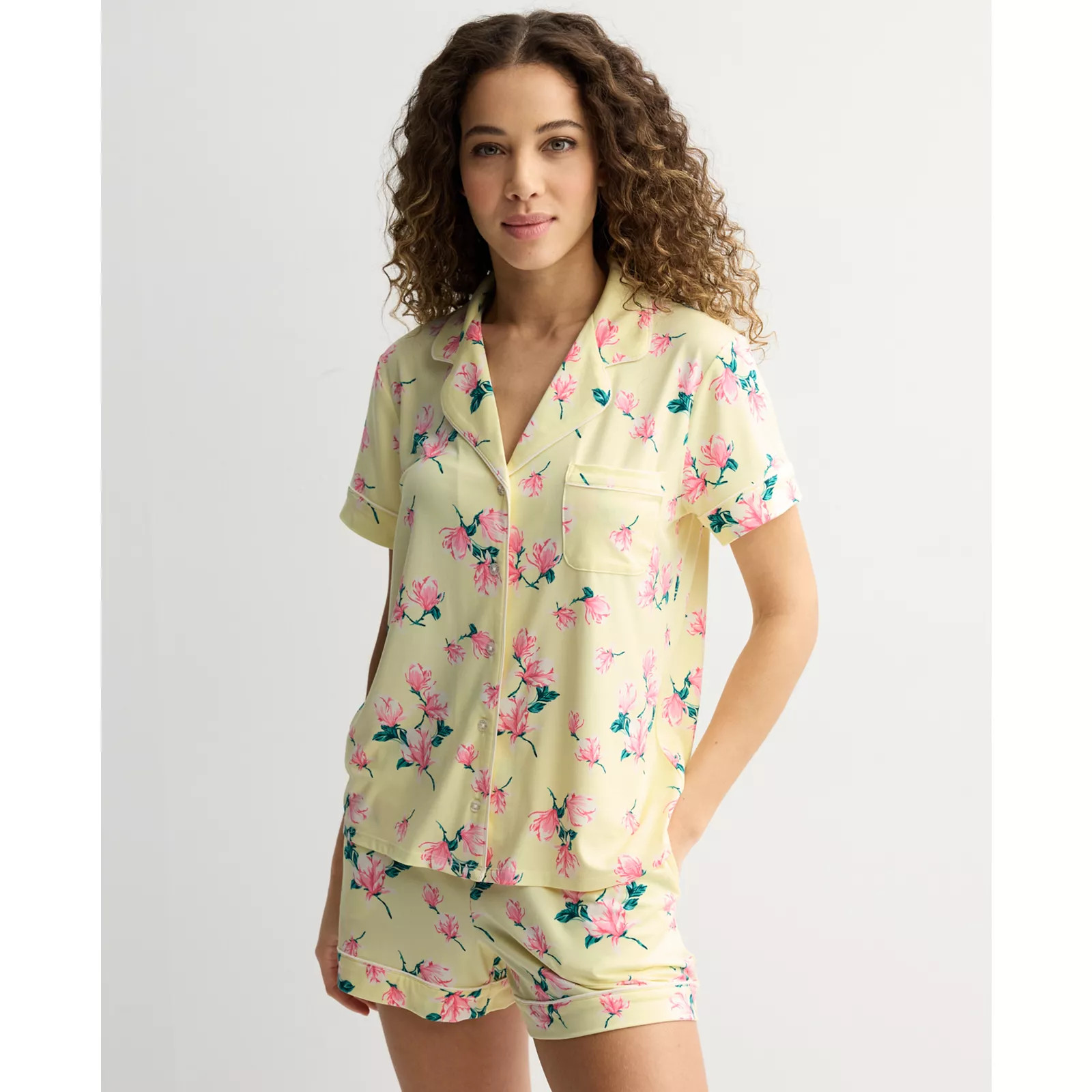 Women's Draper James 2-Piece Short Sleeve Notch Pajama Top & Pajama Shorts Set | Kohl's