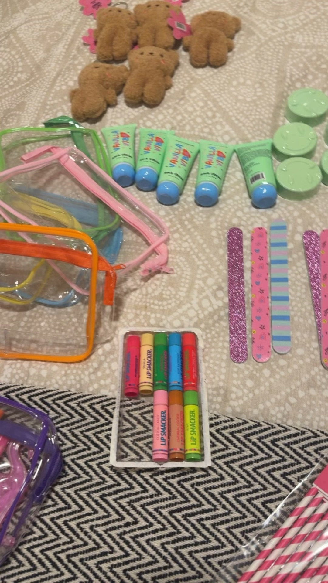 Lila’s 13th birthday party favors! Video 1 of 3
#teengirlpartyfavors #teenpartyfavors #poolparty