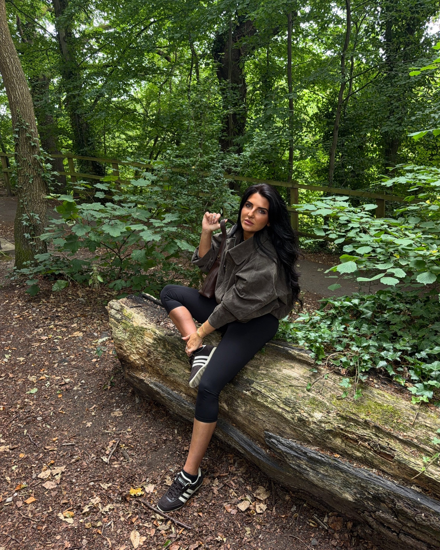 Another bomber jacket added to my already ridiculous collection 🍂


#BomberJacket #AutumnStyle #AutumnFashion #FallFashion #FallStyle #AutumnOutfit #BomberJacketStyle #LayeringSeason

#LTKFashionMonth #LTKautumn #LTKstyletip