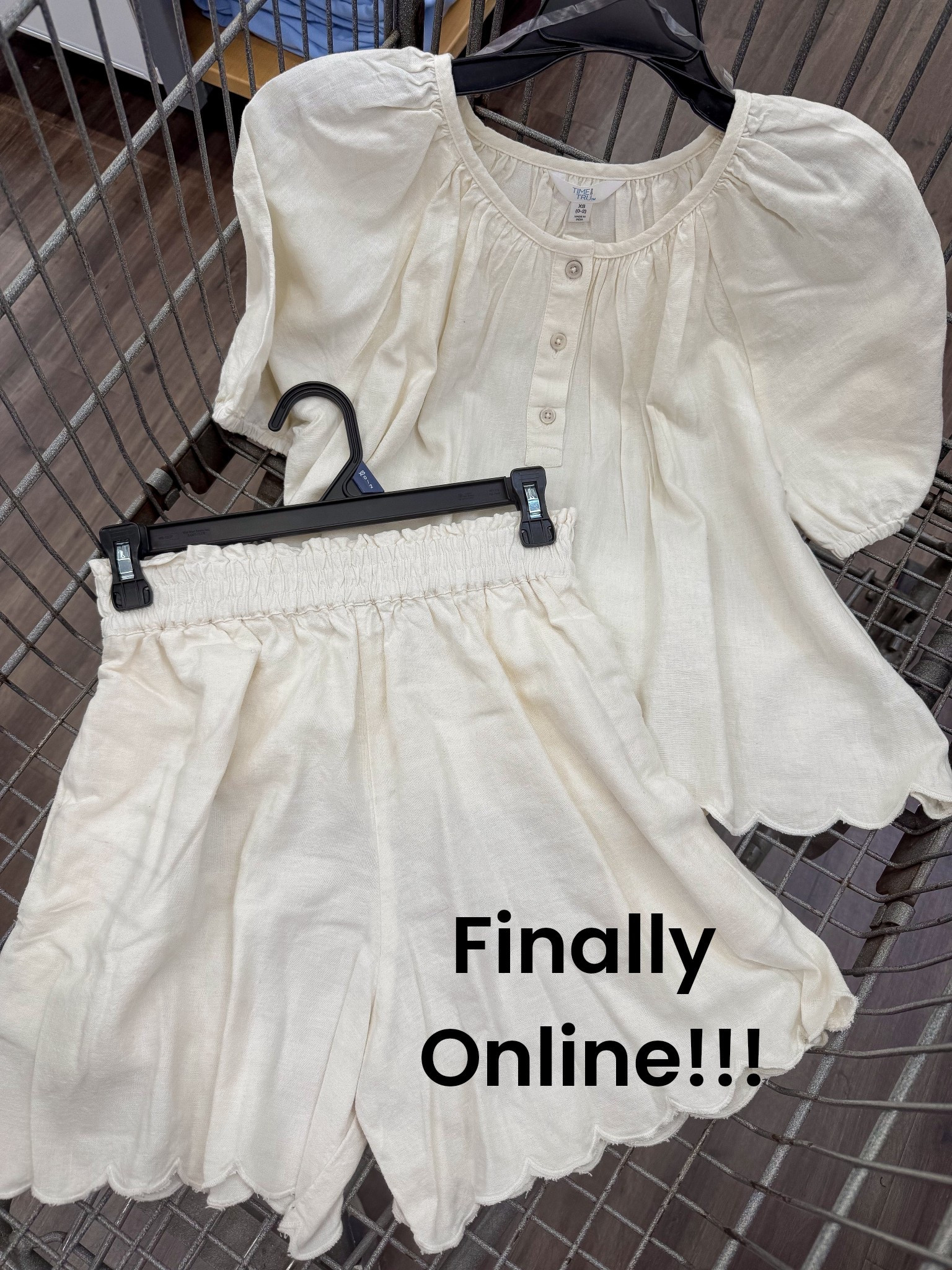 It’s FINALLY here and I’m not exaggerating when I say this one will go FAST 🤍 this scallop detail linen blend set just hit on Walmart after over a month of waiting and it is even better in person!!

The quality, the soft linen blend, the scalloped trim, the relaxed fit… it’s giving full on Anthropologie vibes without the price tag 🙌🏼 and the fact that it’s now available in FOUR colors and fully stocked (for now 👀) makes it an instant add to cart.

This is one of those effortless throw-on sets you’ll wear on repeat all spring and summer—whether it’s errands, vacation, or everyday mom life. Trust me, this will not stay in stock long.

Run don’t walk on Walmart 🛒

#walmartfashion #walmartfinds #walmartstyle #affordablefashion #linenstyle #matchingset #springstyle #summerstyle #momstyle #everydaystyle #neutralstyle #scallopdetail #lookforless #anthrovibes #casualchic #walmartnewarrivals

#LTKPetite #LTKootd