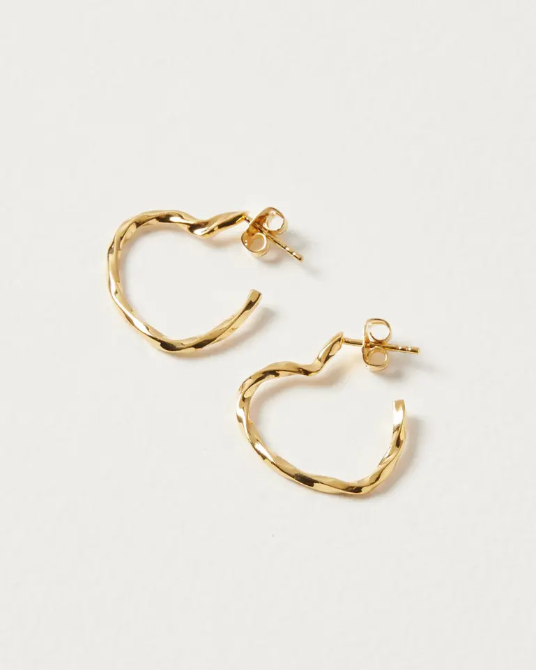 Heart Twist Outline Gold Plated Hoop Earrings | Oliver Bonas | Oliver Bonas (Global)