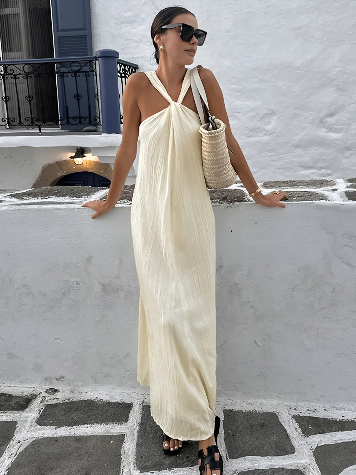 Creamy Halter Long Dress | Commense