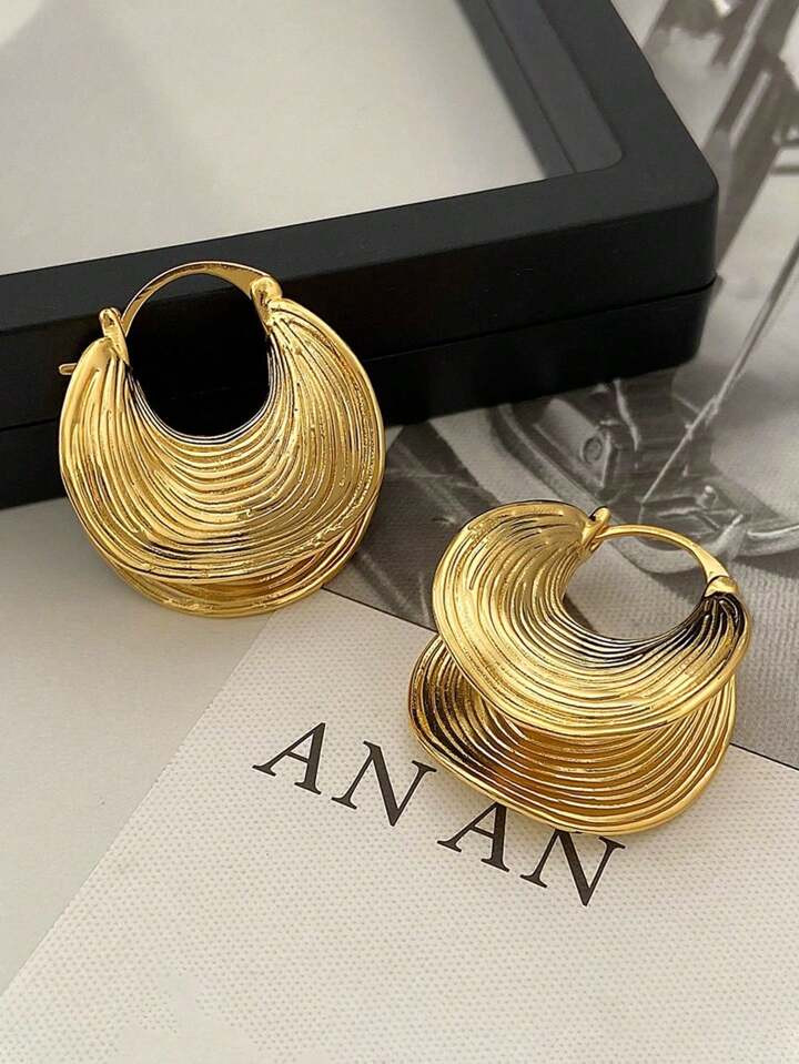 1 Pair Of Stylish European Metal Geometric Earrings For Women French Vintage Jewelry Accessories | SHEIN