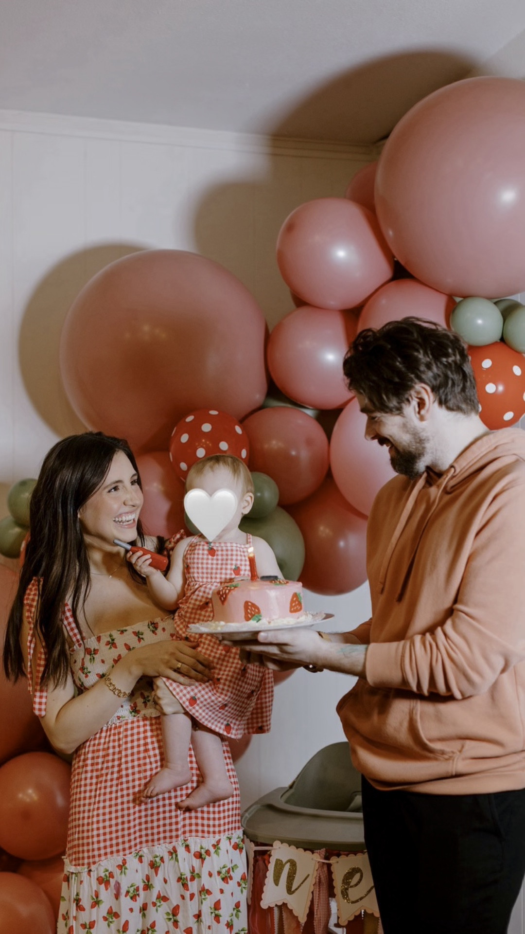 strawberry mommy and me photoshoot session 🍓📸